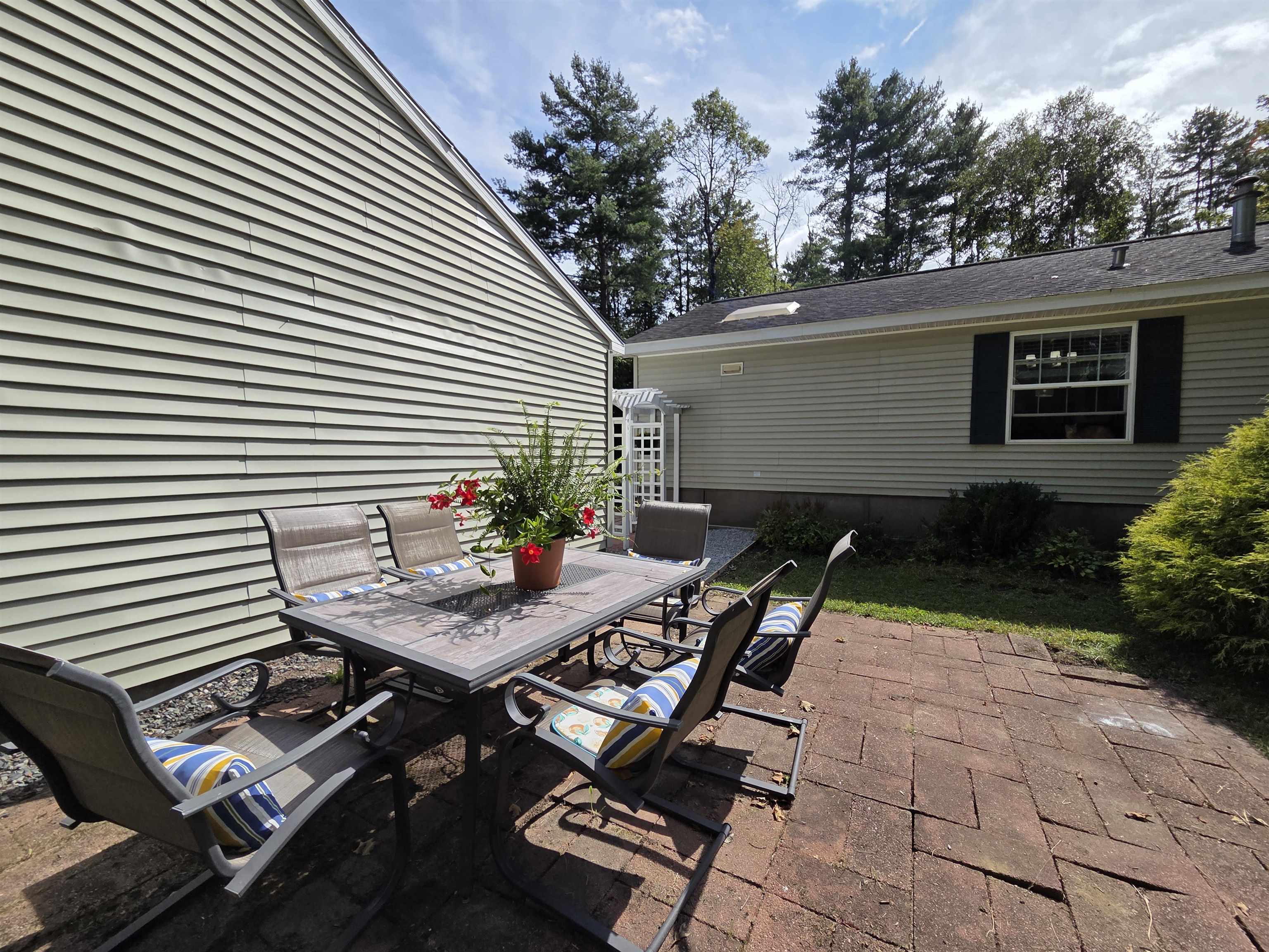 12 Perry Road Property Photo 29
