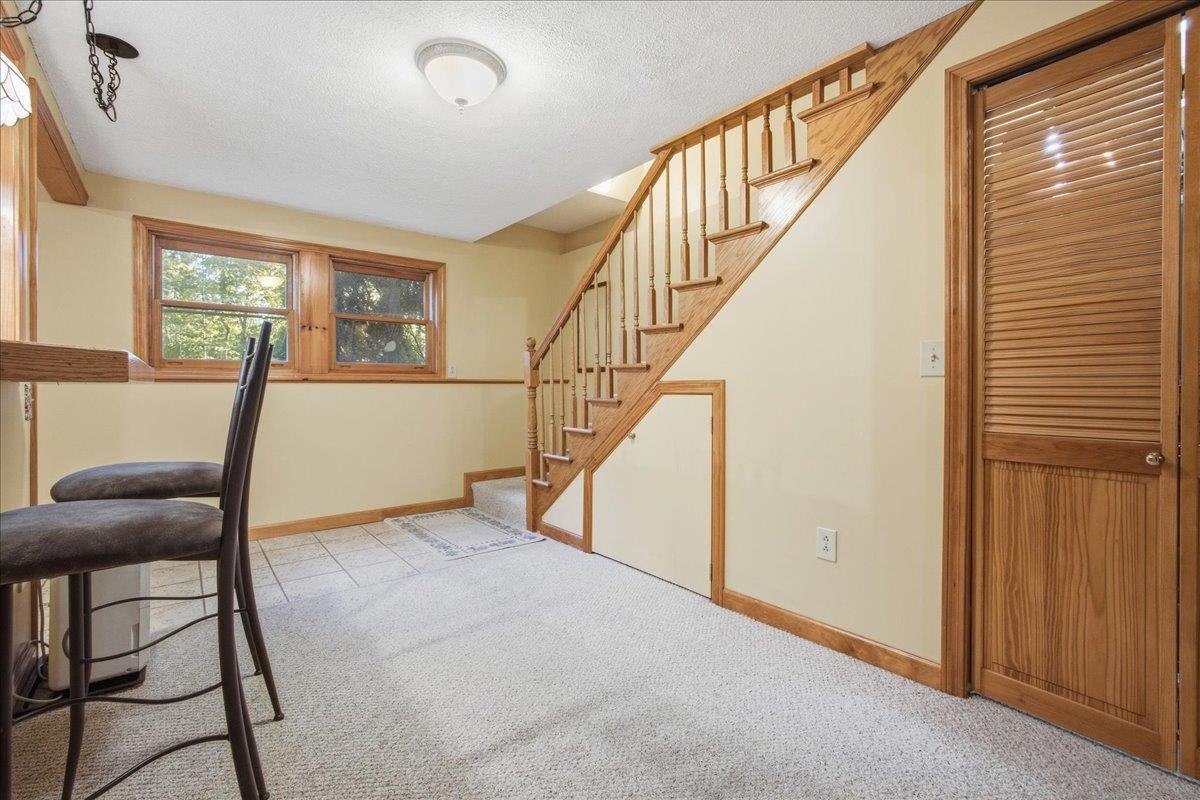 9 Walker Drive Property Photo 7