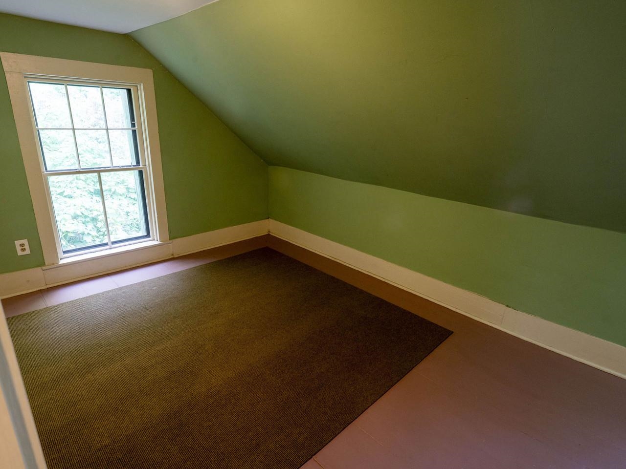 29 Northfield Street Property Photo 32