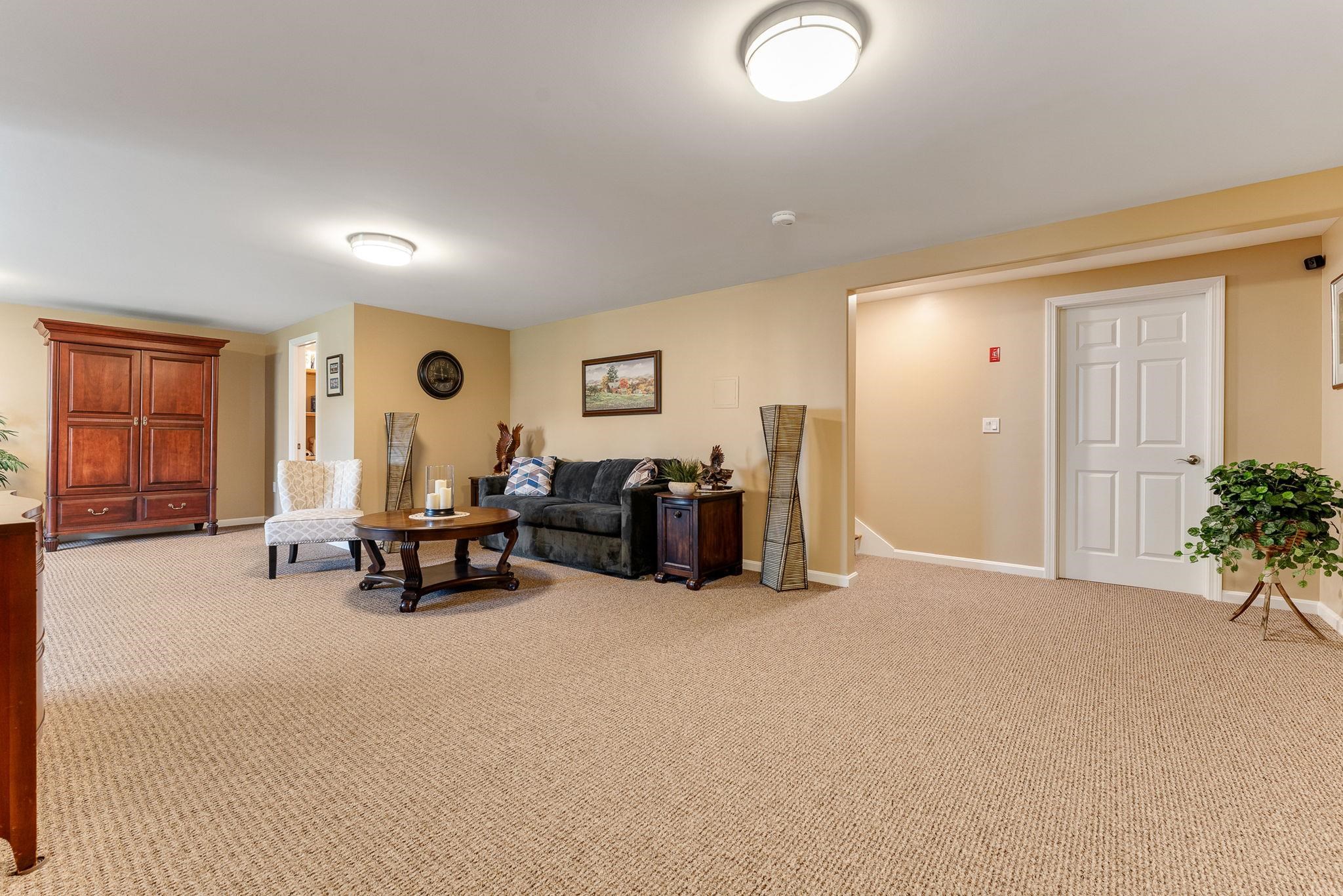16 Chestnut Lane Property Photo 46