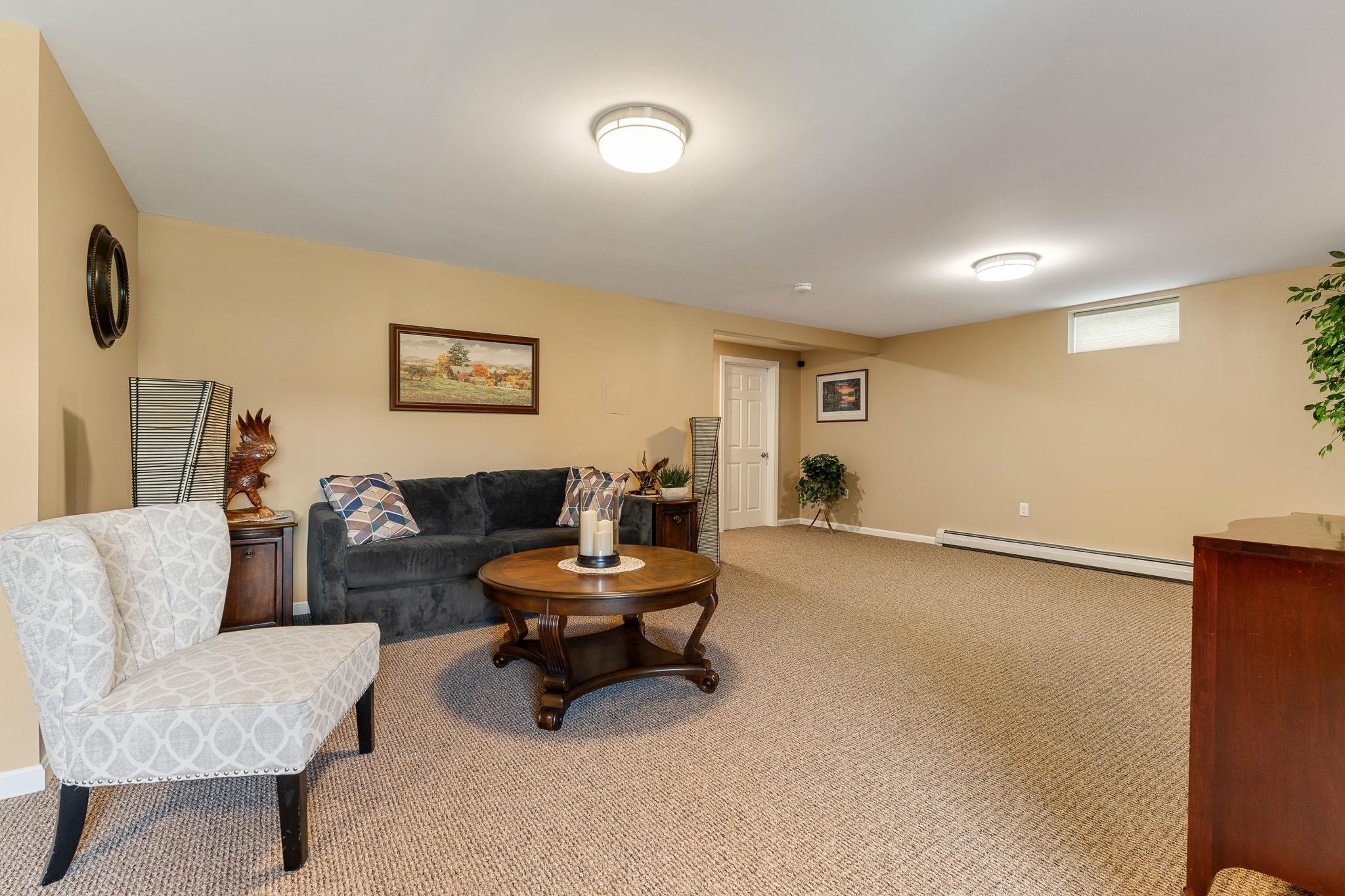16 Chestnut Lane Property Photo 47