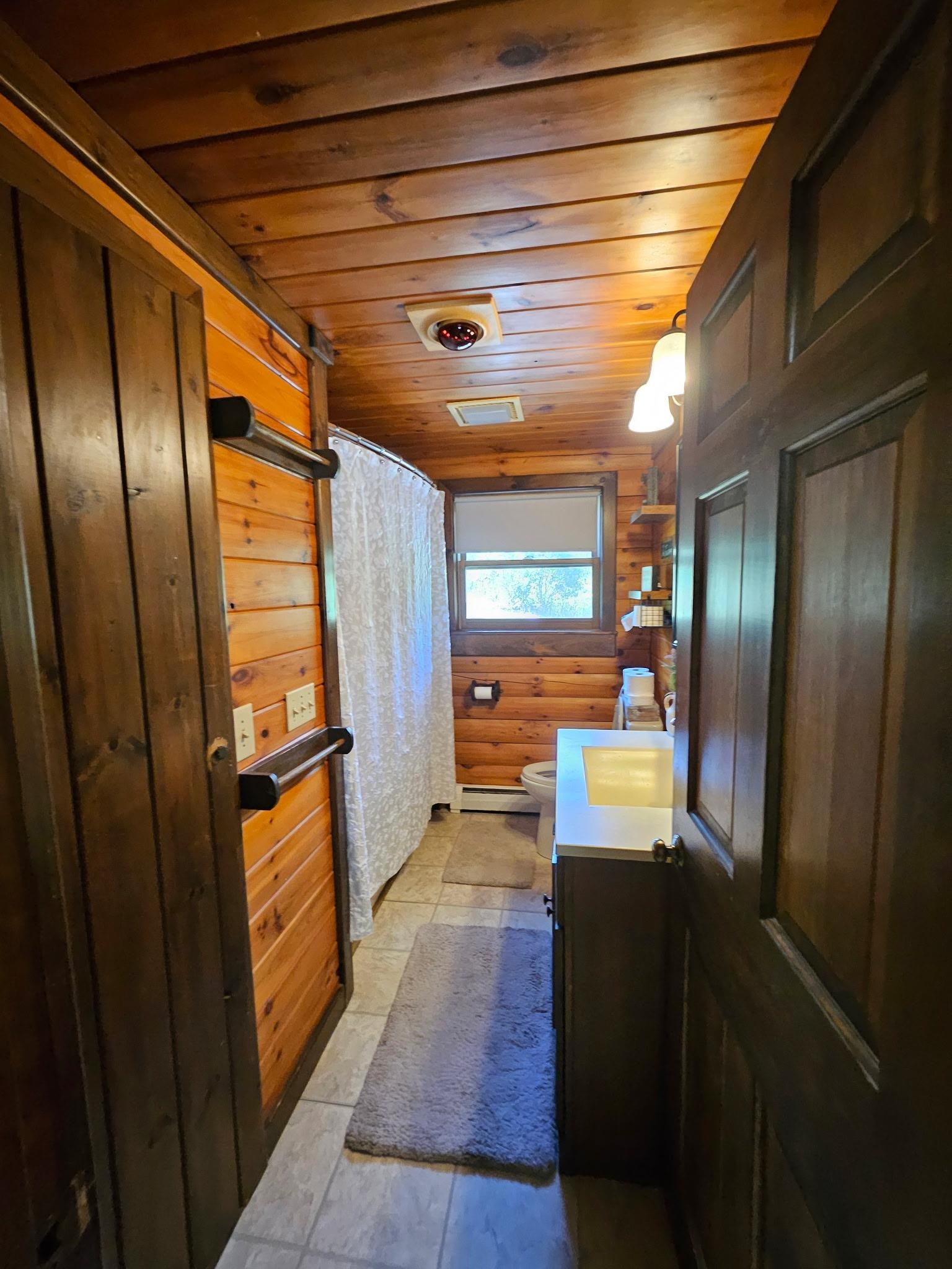 731 Howard Hill Road Property Photo 8