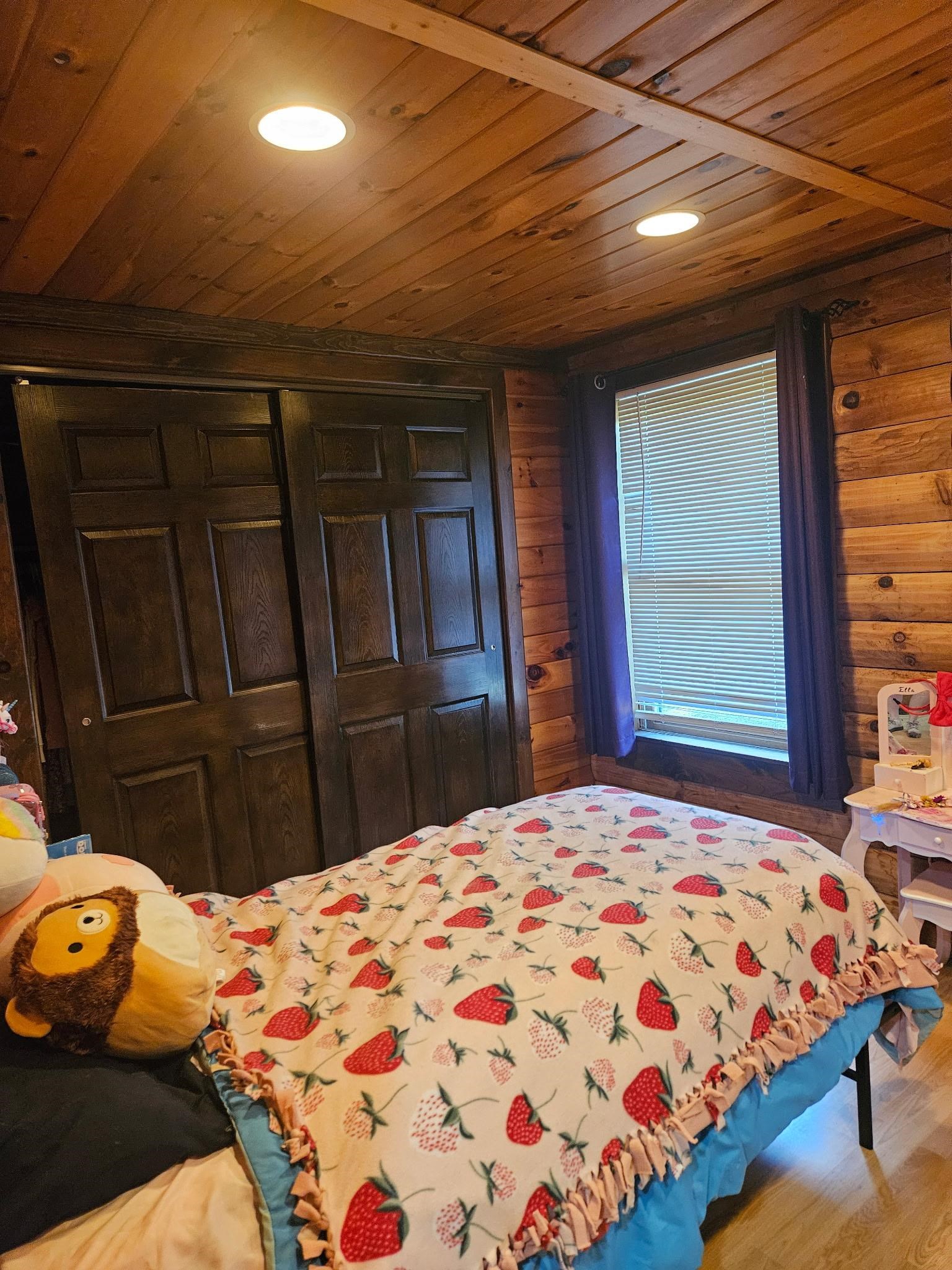 731 Howard Hill Road Property Photo 12