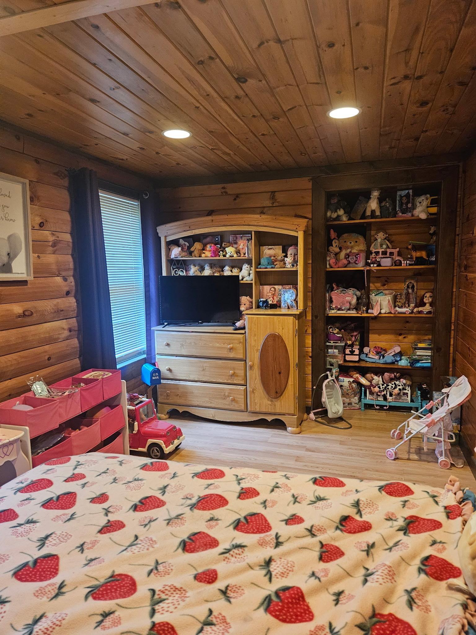 731 Howard Hill Road Property Photo 14