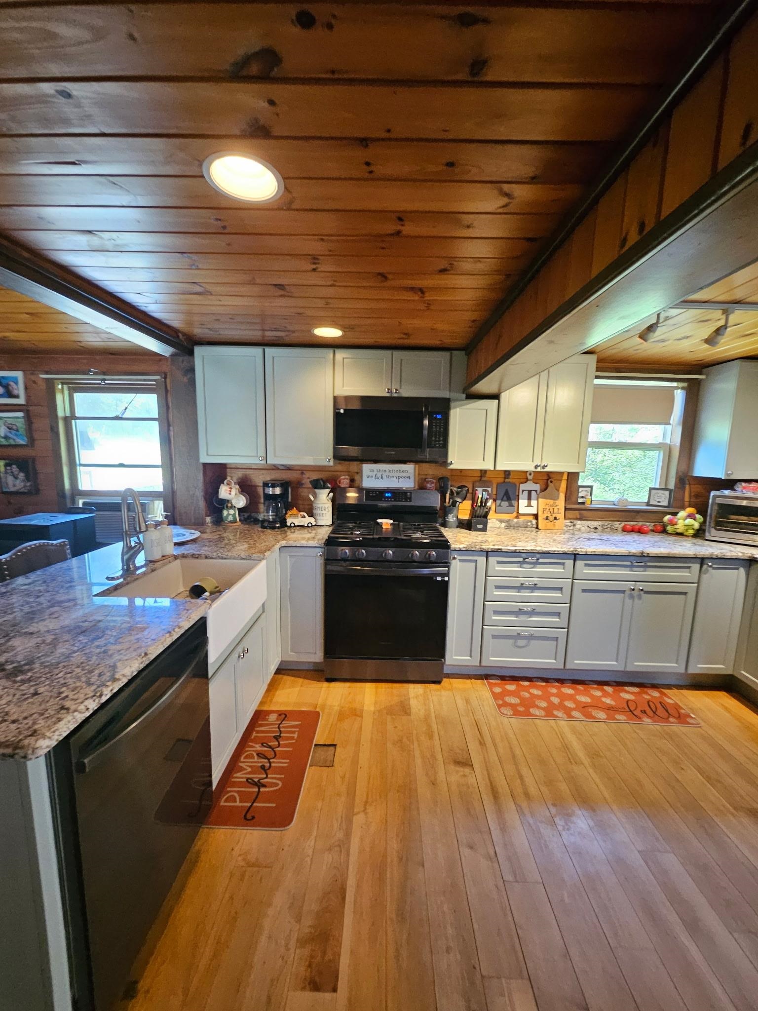 731 Howard Hill Road Property Photo 28