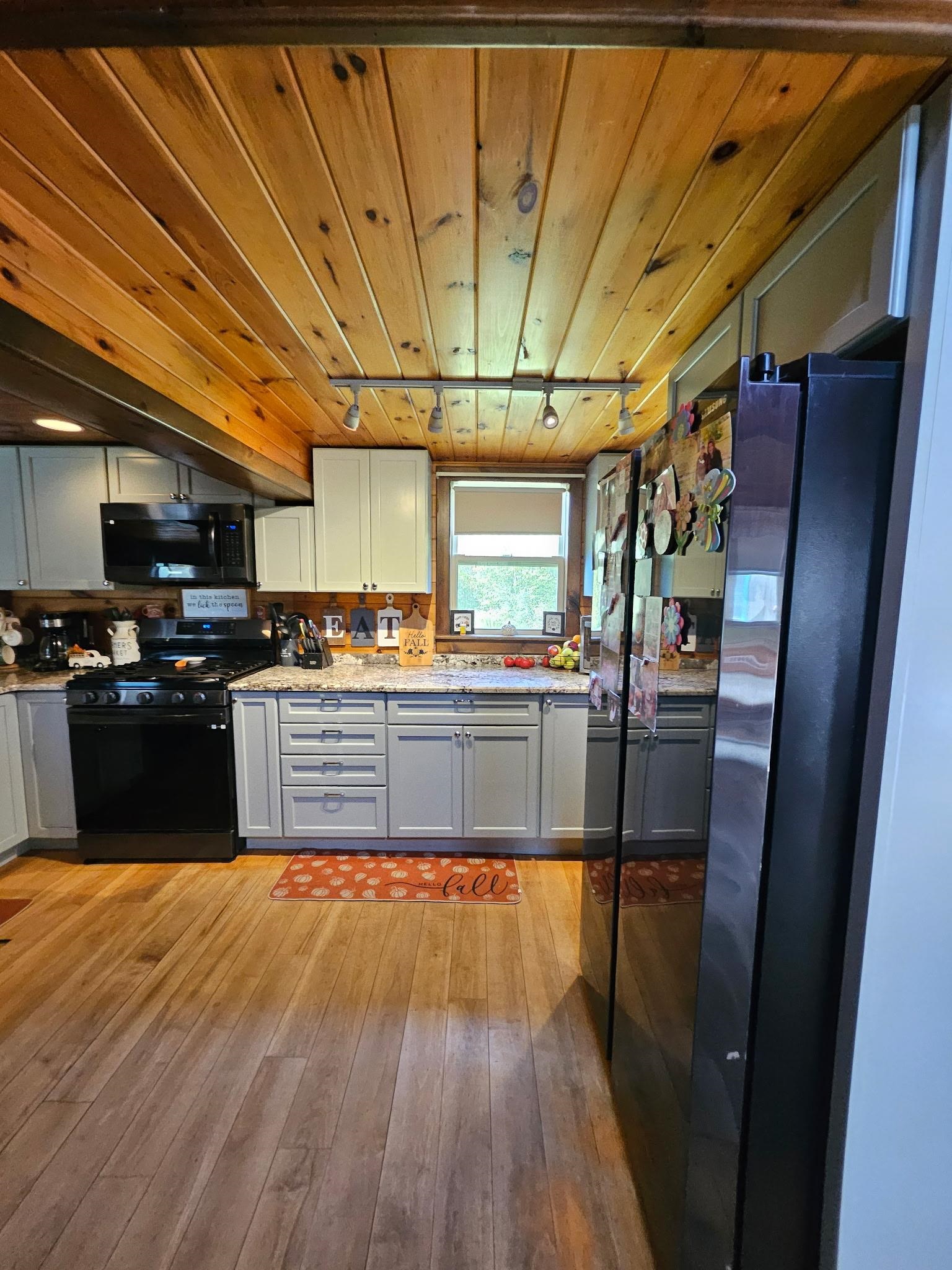 731 Howard Hill Road Property Photo 31