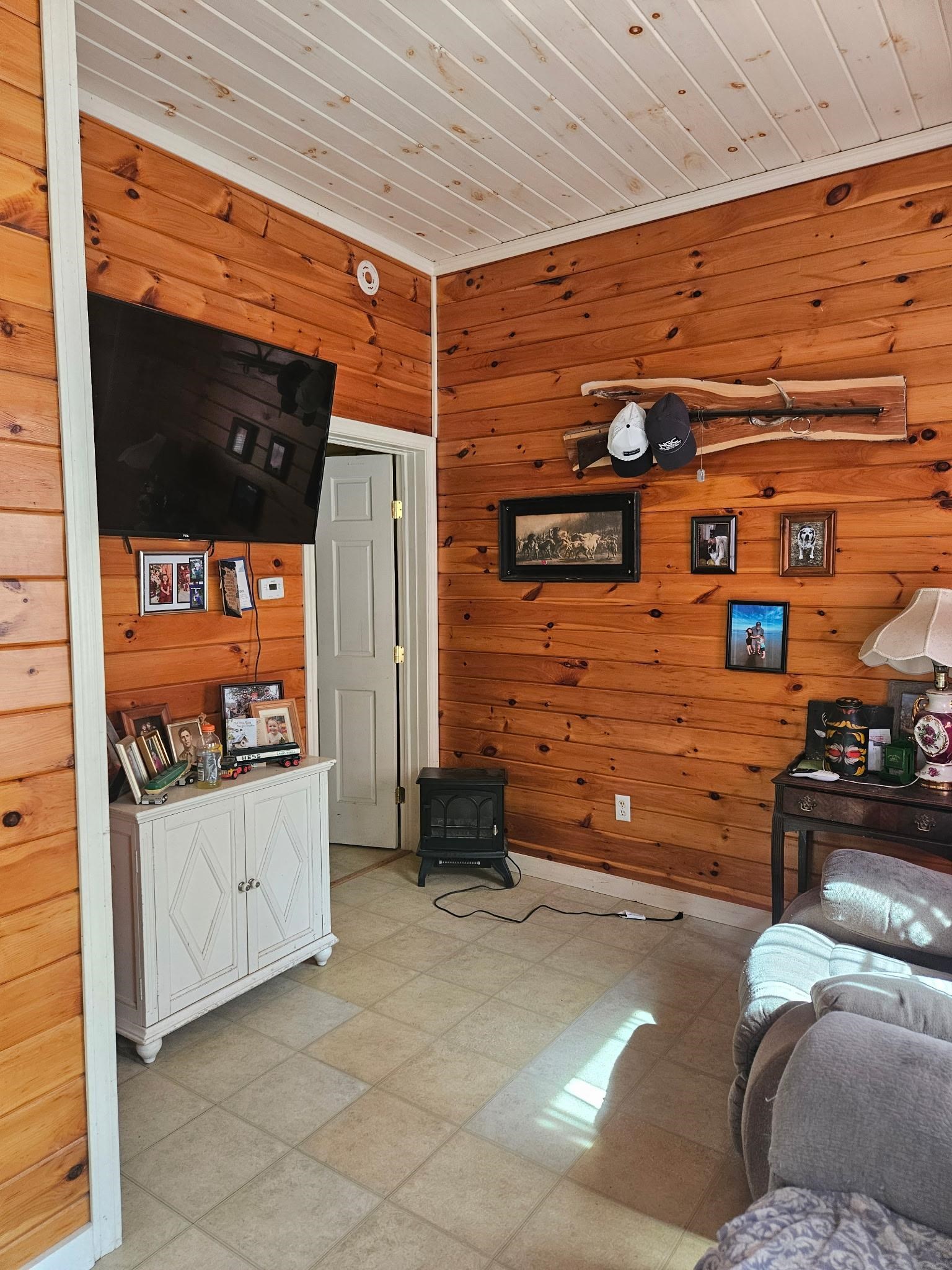 731 Howard Hill Road Property Photo 49