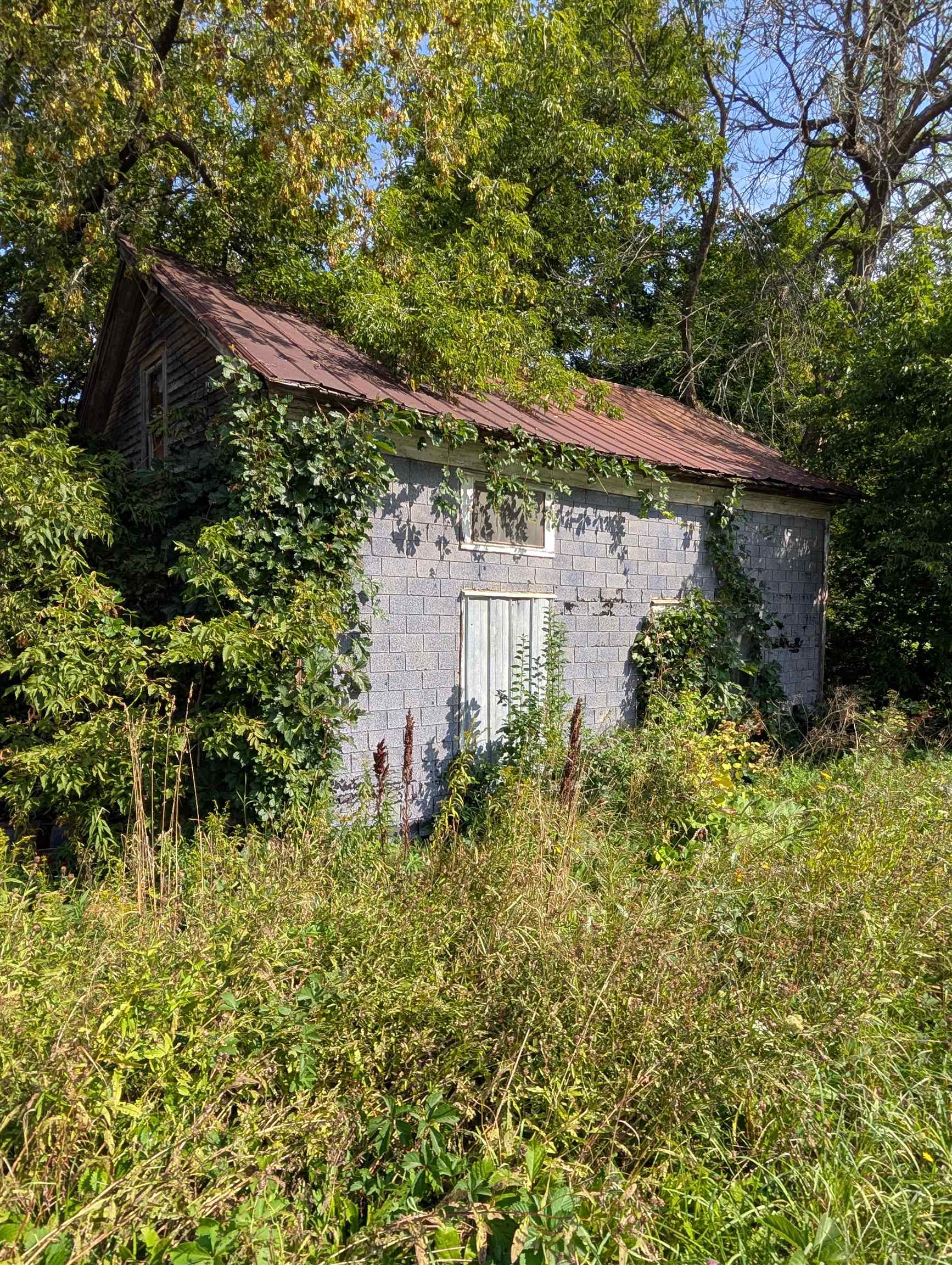 4789 Lake Road Property Photo 1