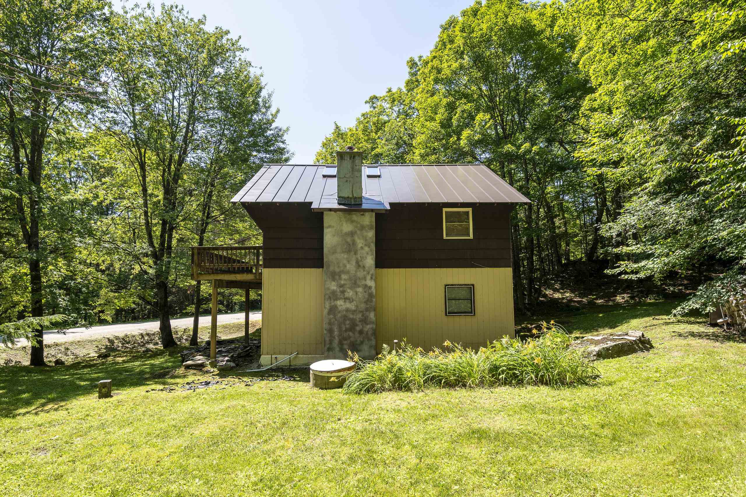 120 Rustic Drive Property Photo 3