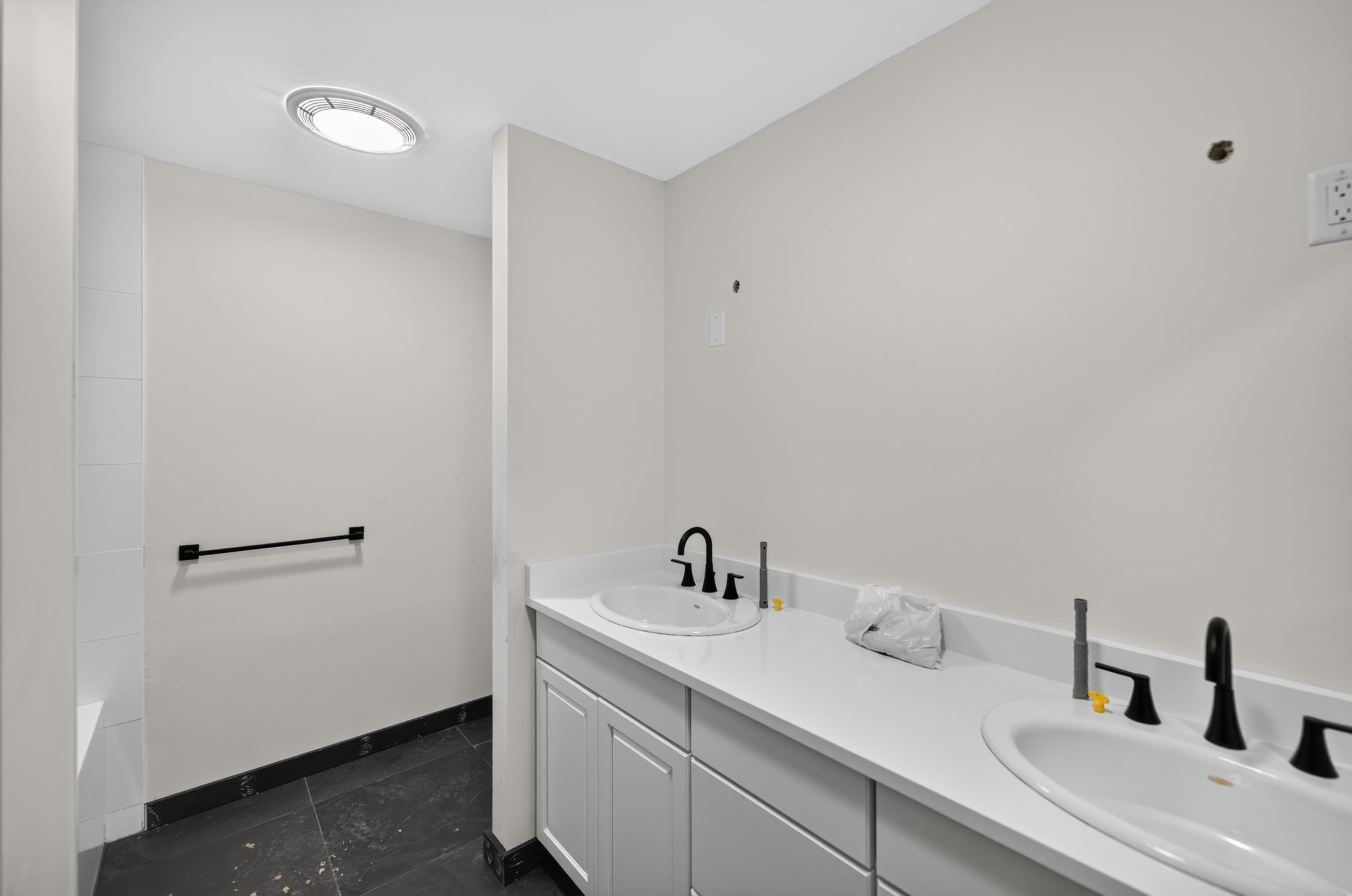 152 Lake Raponda Road Property Photo 11