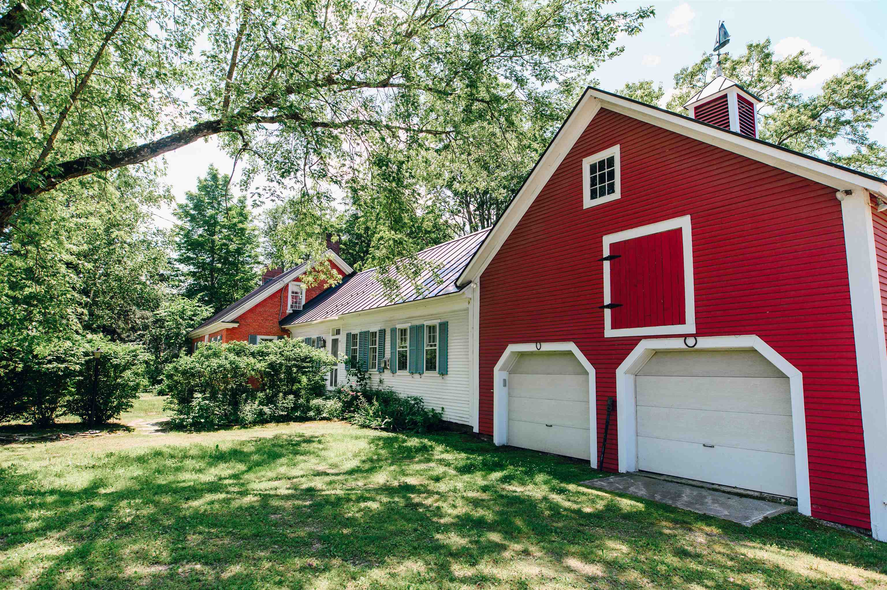 1734 Waterbury Road Property Photo 3