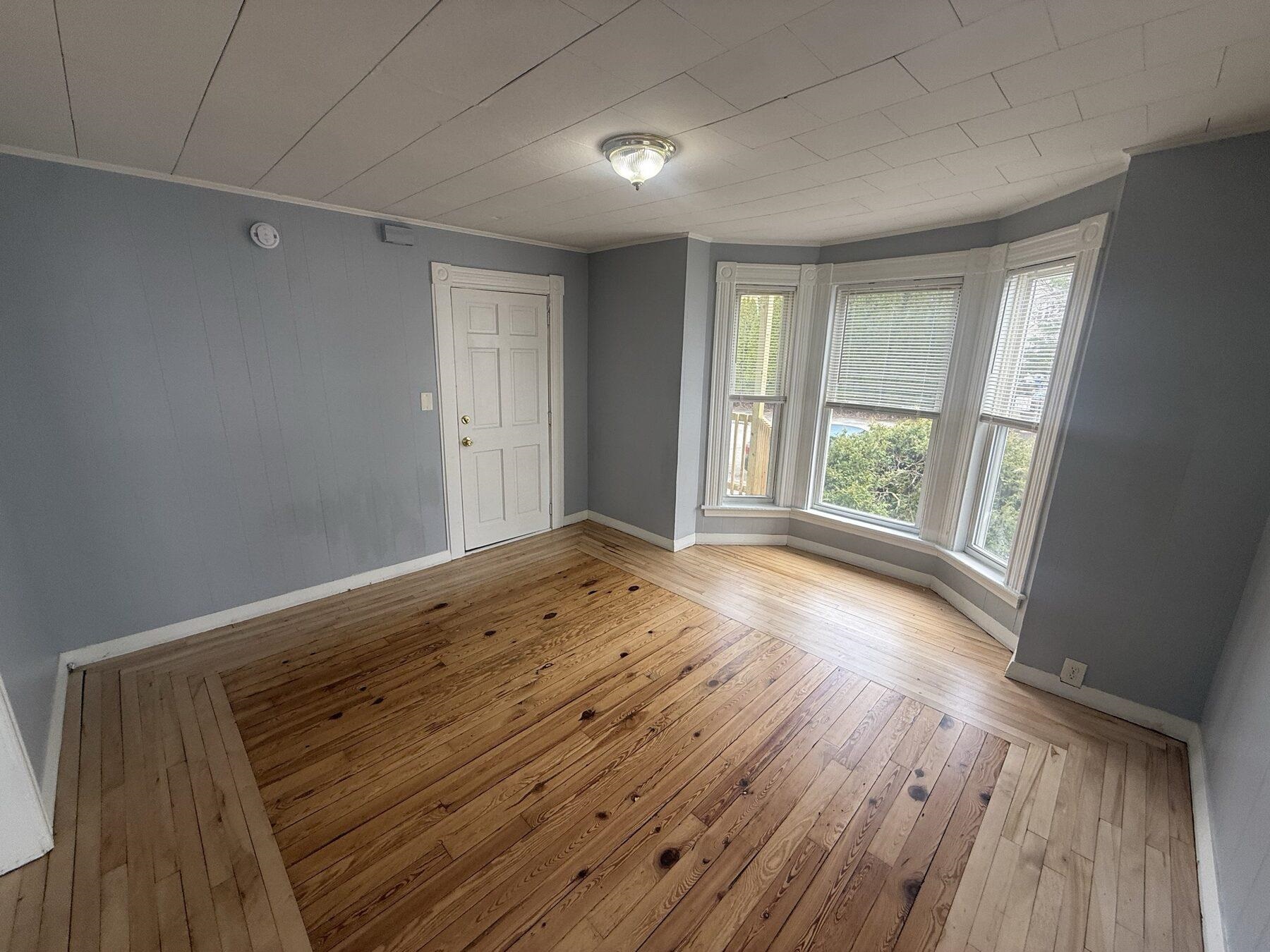 406 Belmont Street Property Photo 11