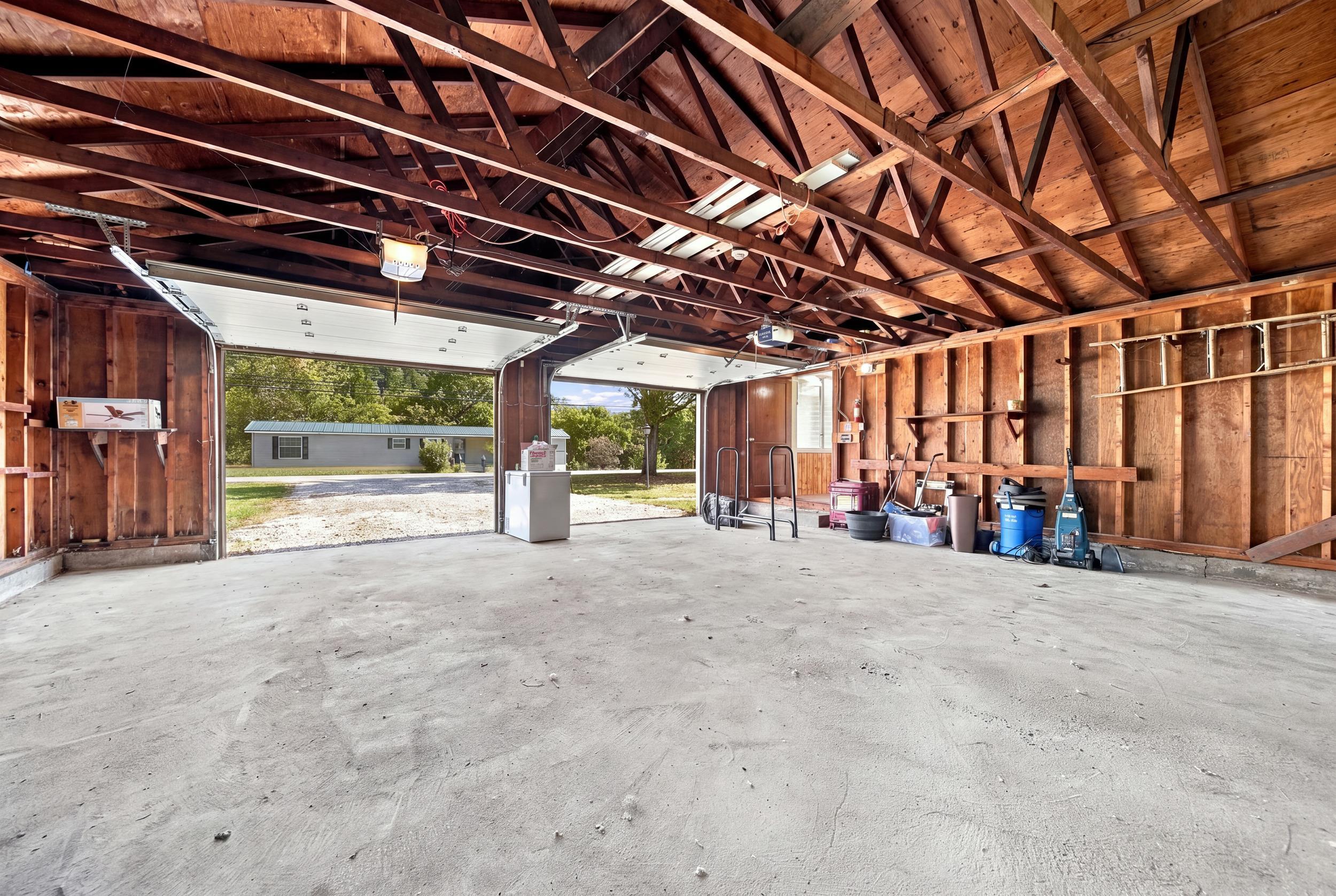 596 South Windsor Street Property Photo 44