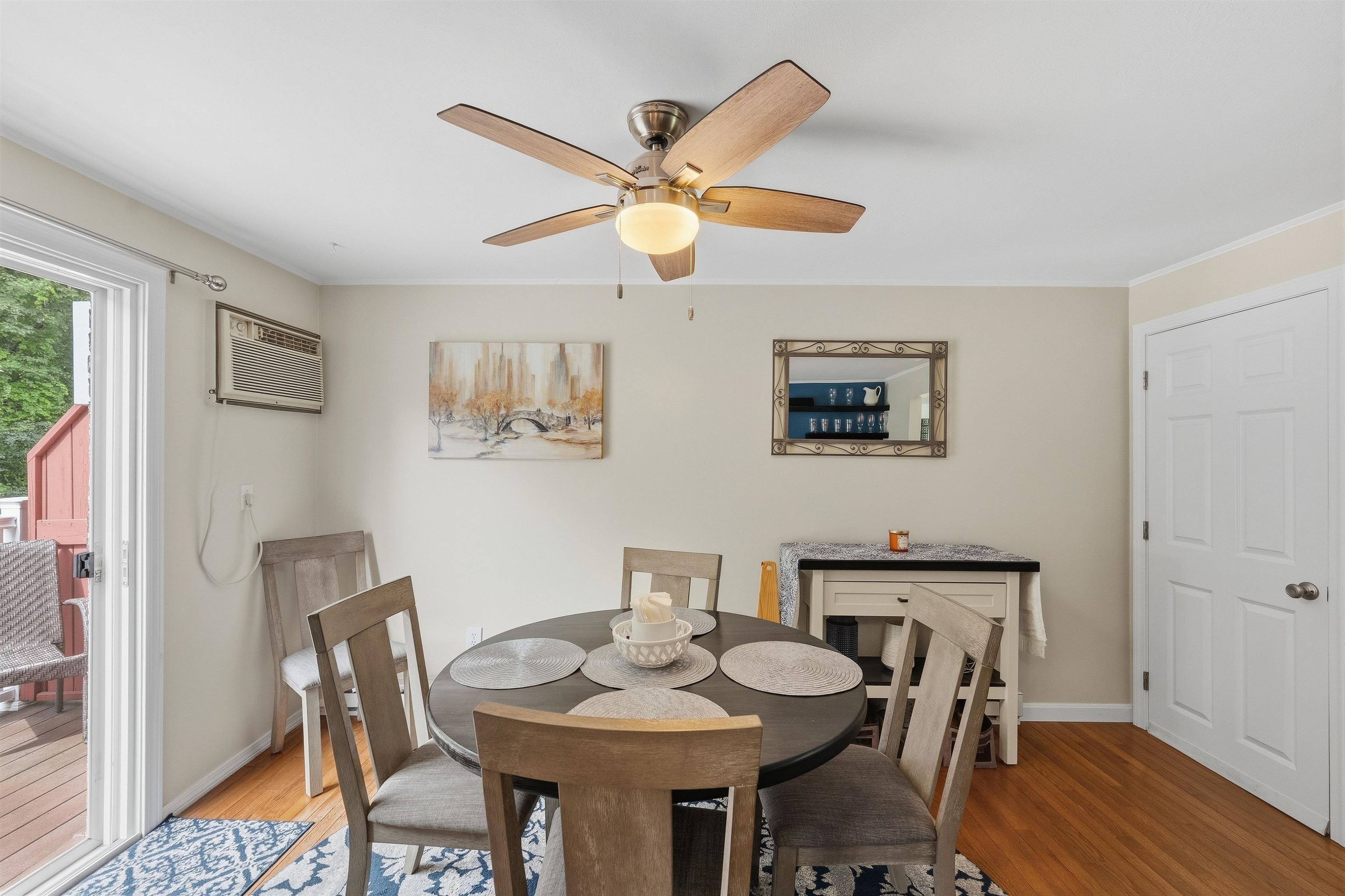 20 Oakridge Drive Property Photo 6