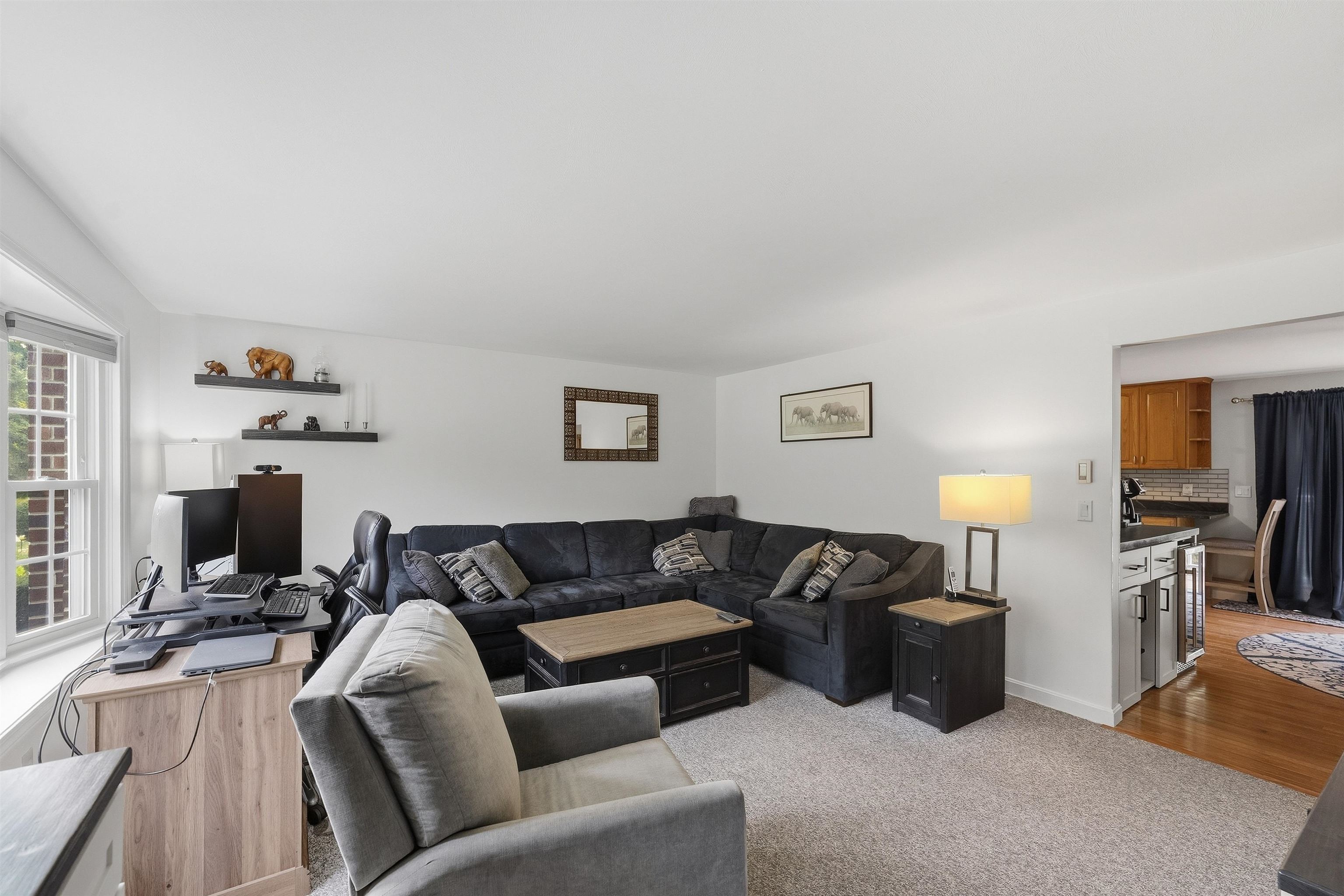 20 Oakridge Drive Property Photo 10