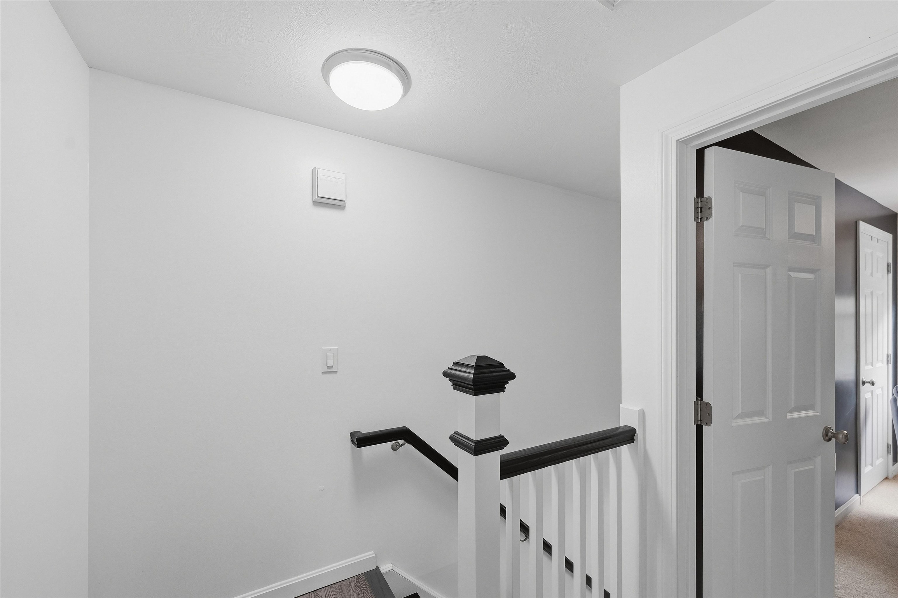 20 Oakridge Drive Property Photo 13