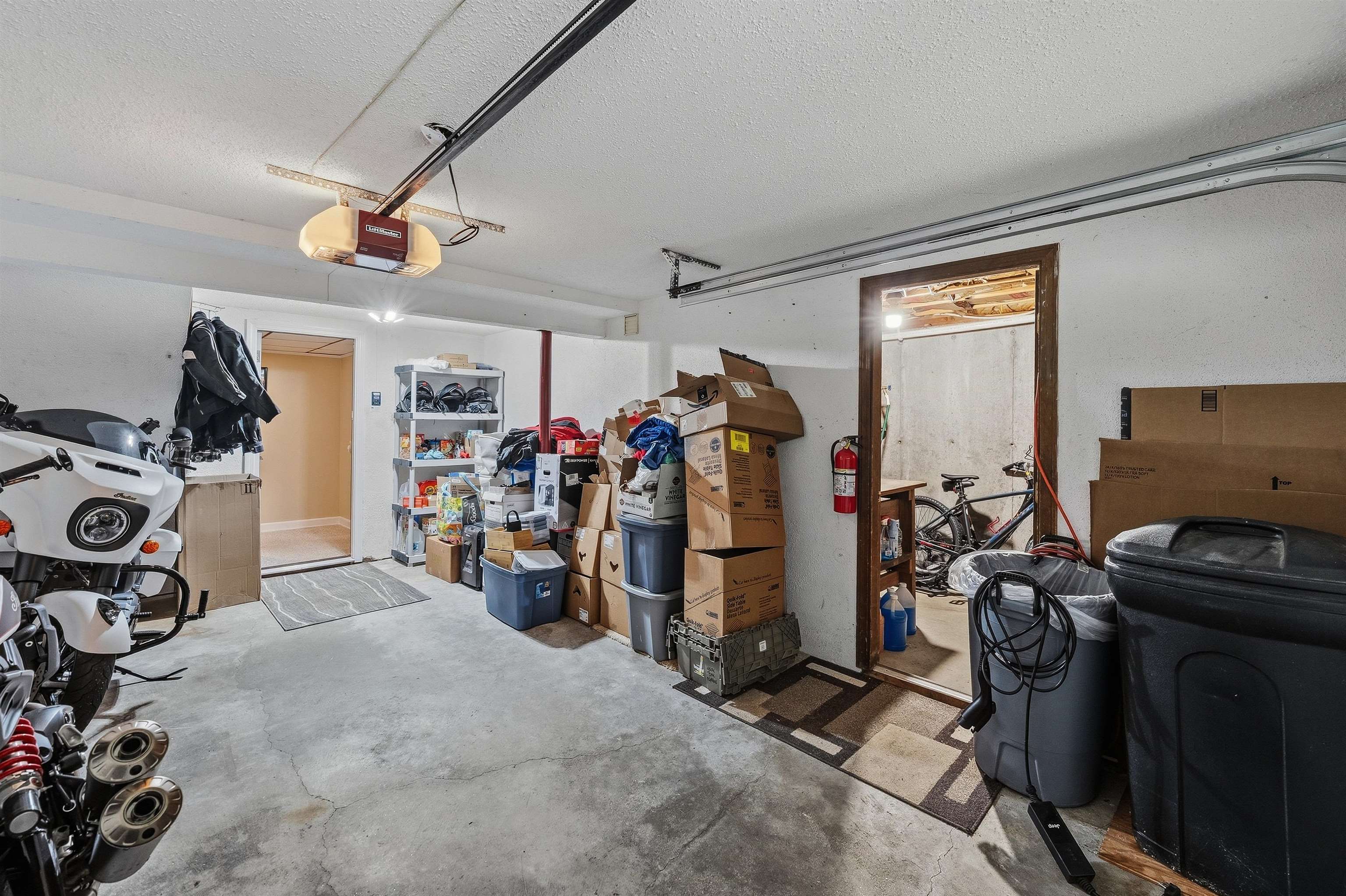 20 Oakridge Drive Property Photo 22