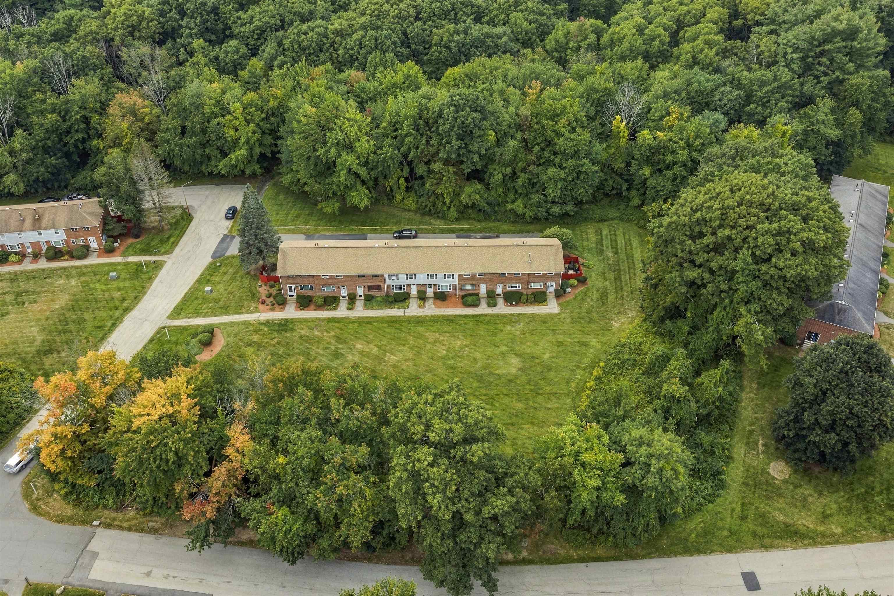 20 Oakridge Drive Property Photo 27