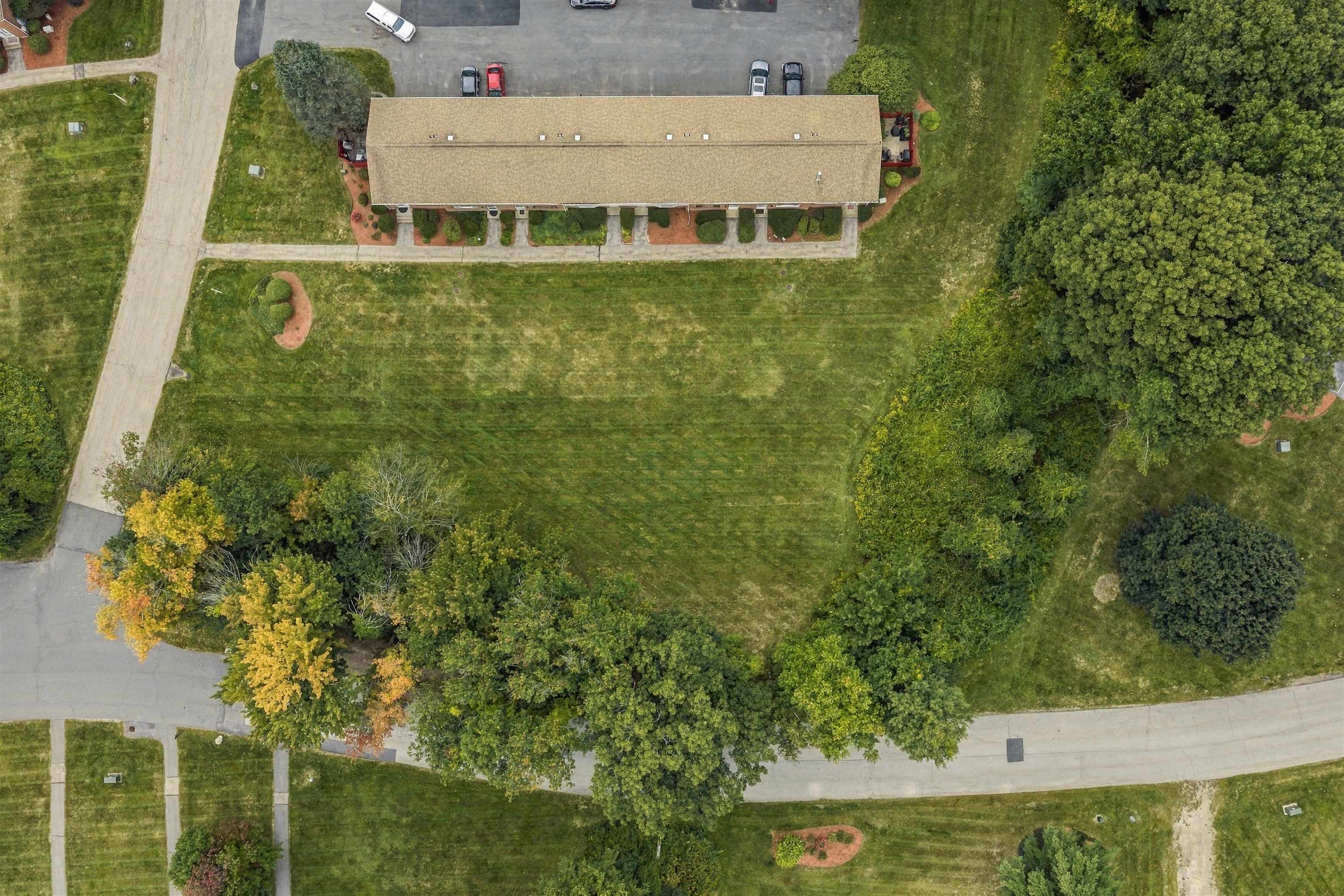 20 Oakridge Drive Property Photo 28