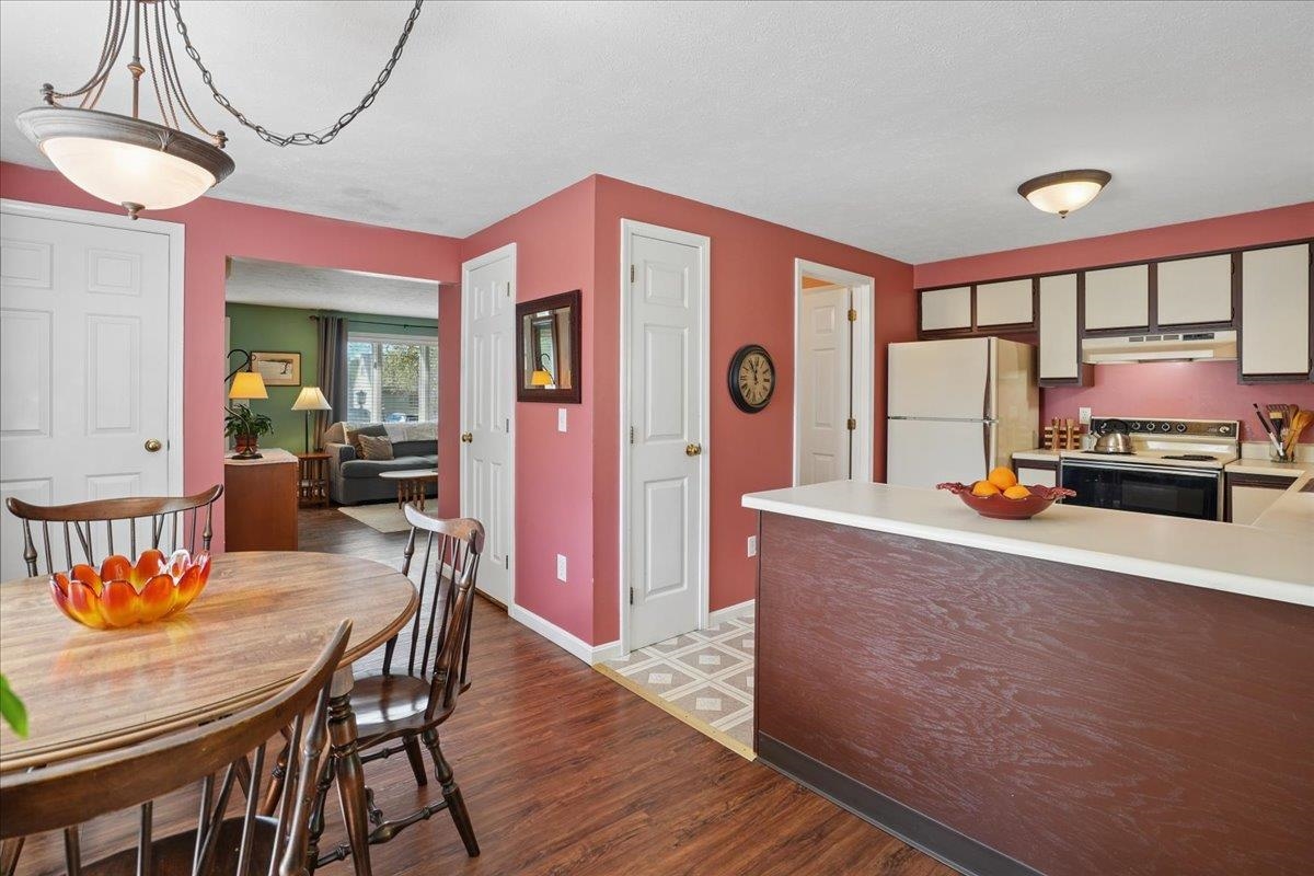 33 Eastmeadow Way Property Photo 12