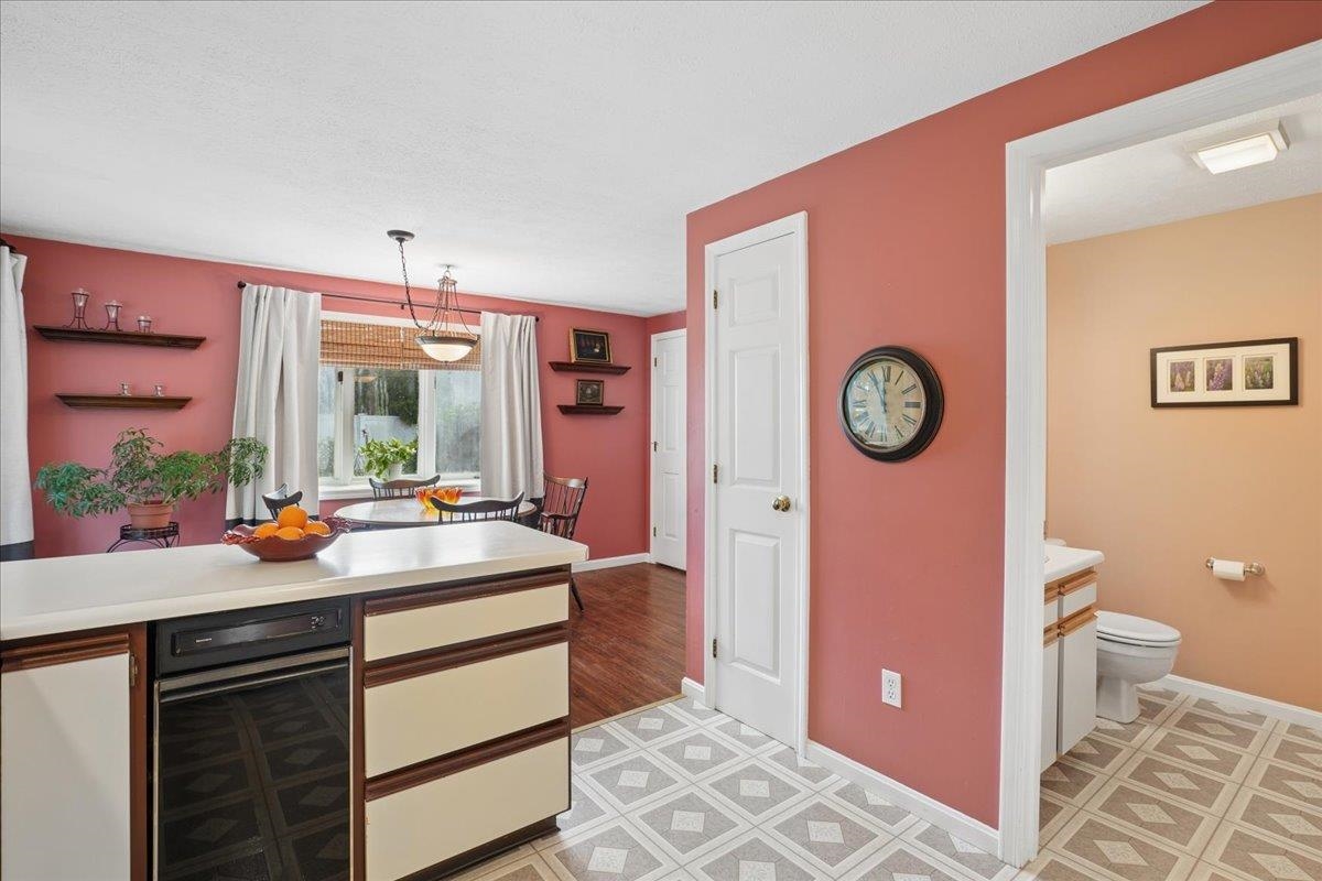 33 Eastmeadow Way Property Photo 16