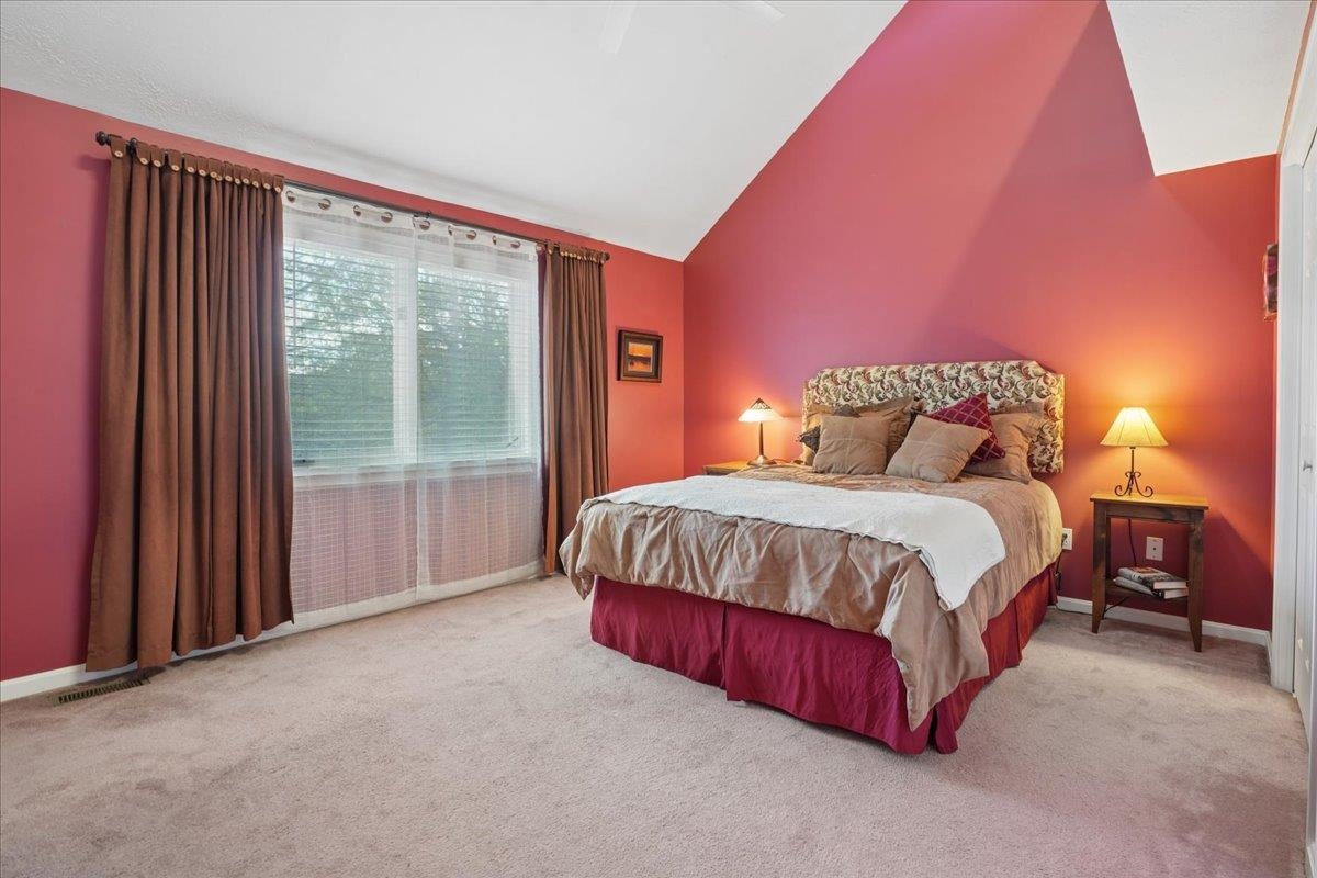 33 Eastmeadow Way Property Photo 18