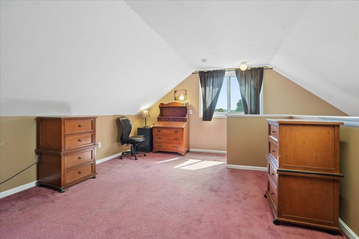 33 Eastmeadow Way Property Photo 26