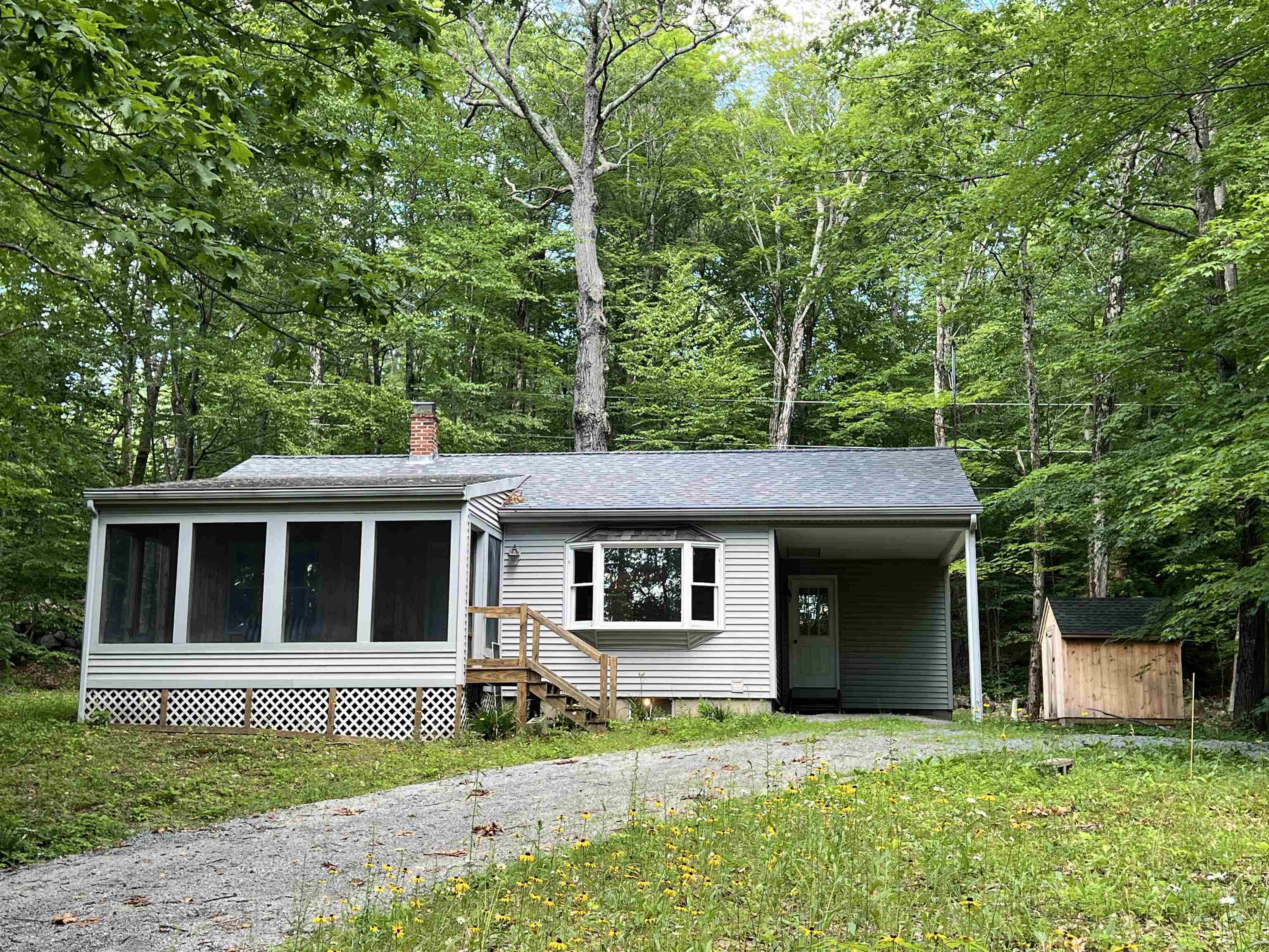441 Old County Road Property Photo 4