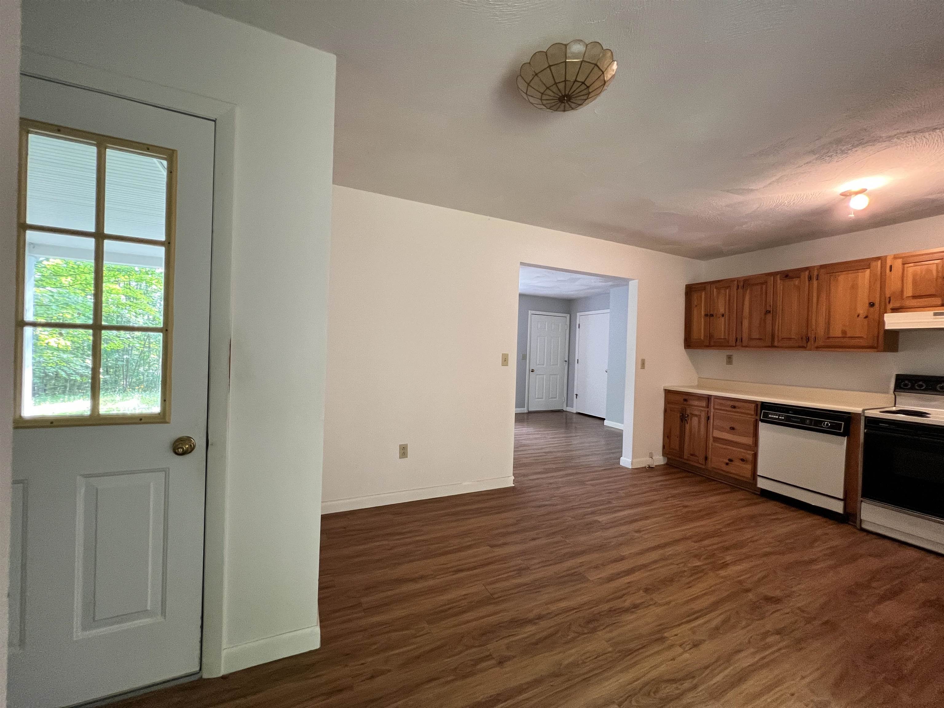 441 Old County Road Property Photo 10