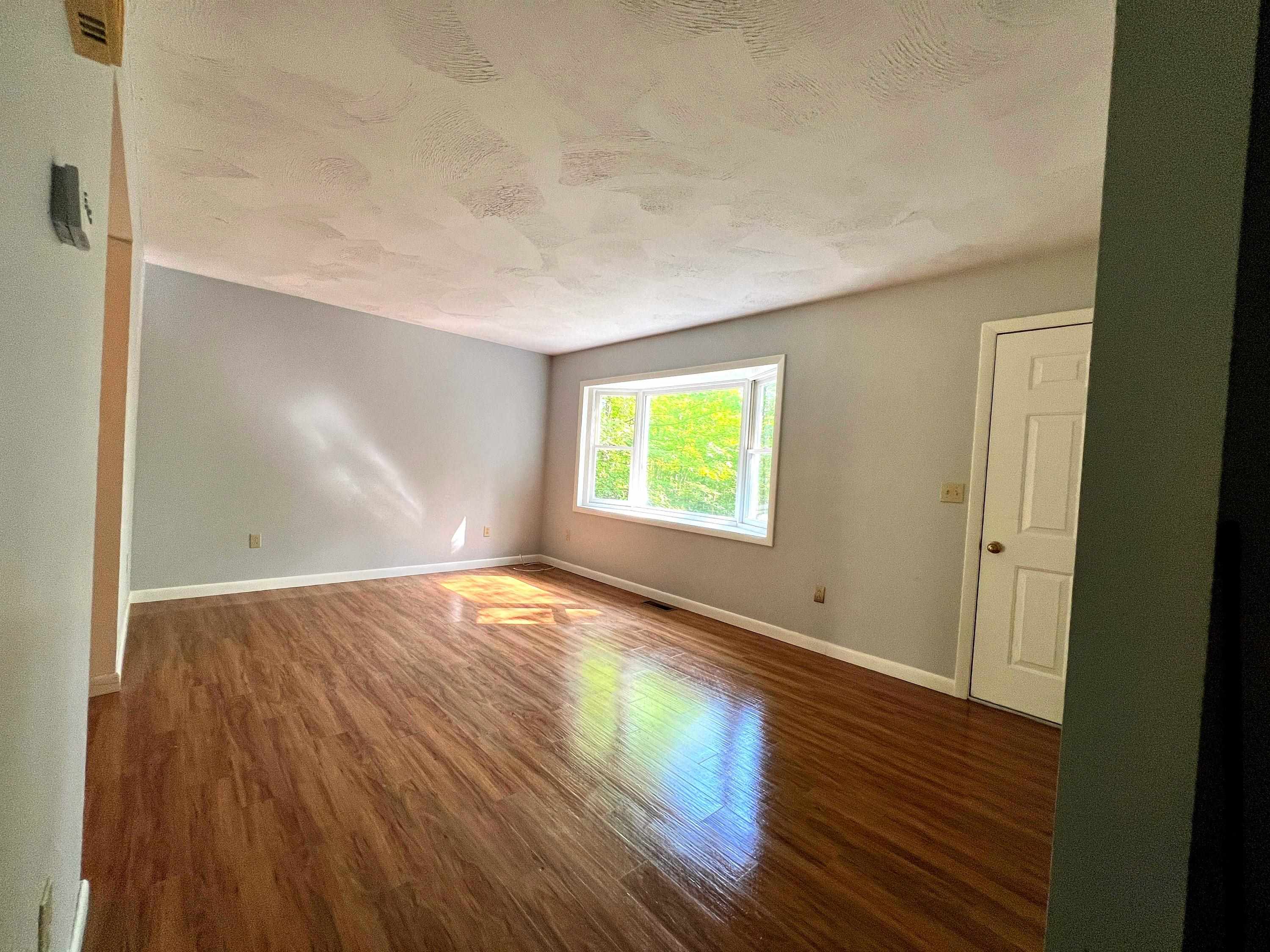 441 Old County Road Property Photo 11