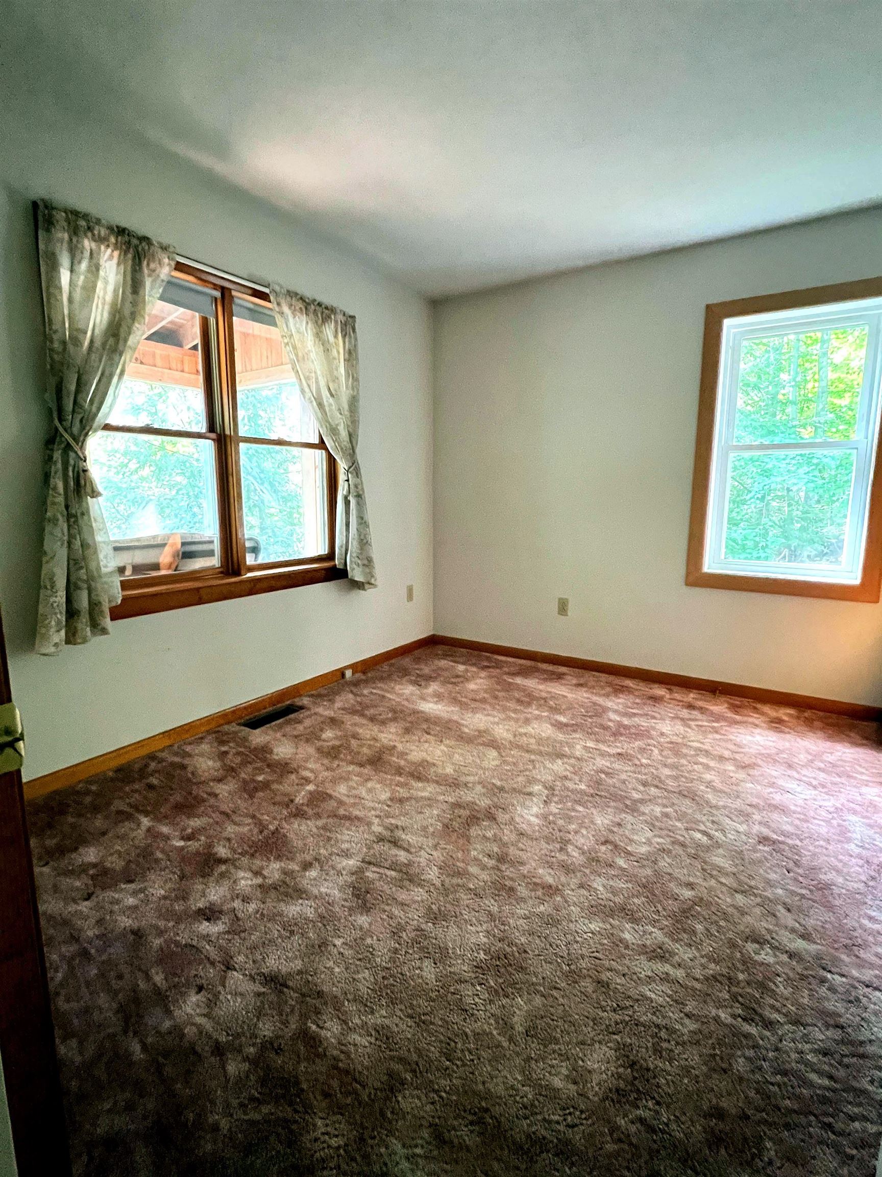 441 Old County Road Property Photo 16