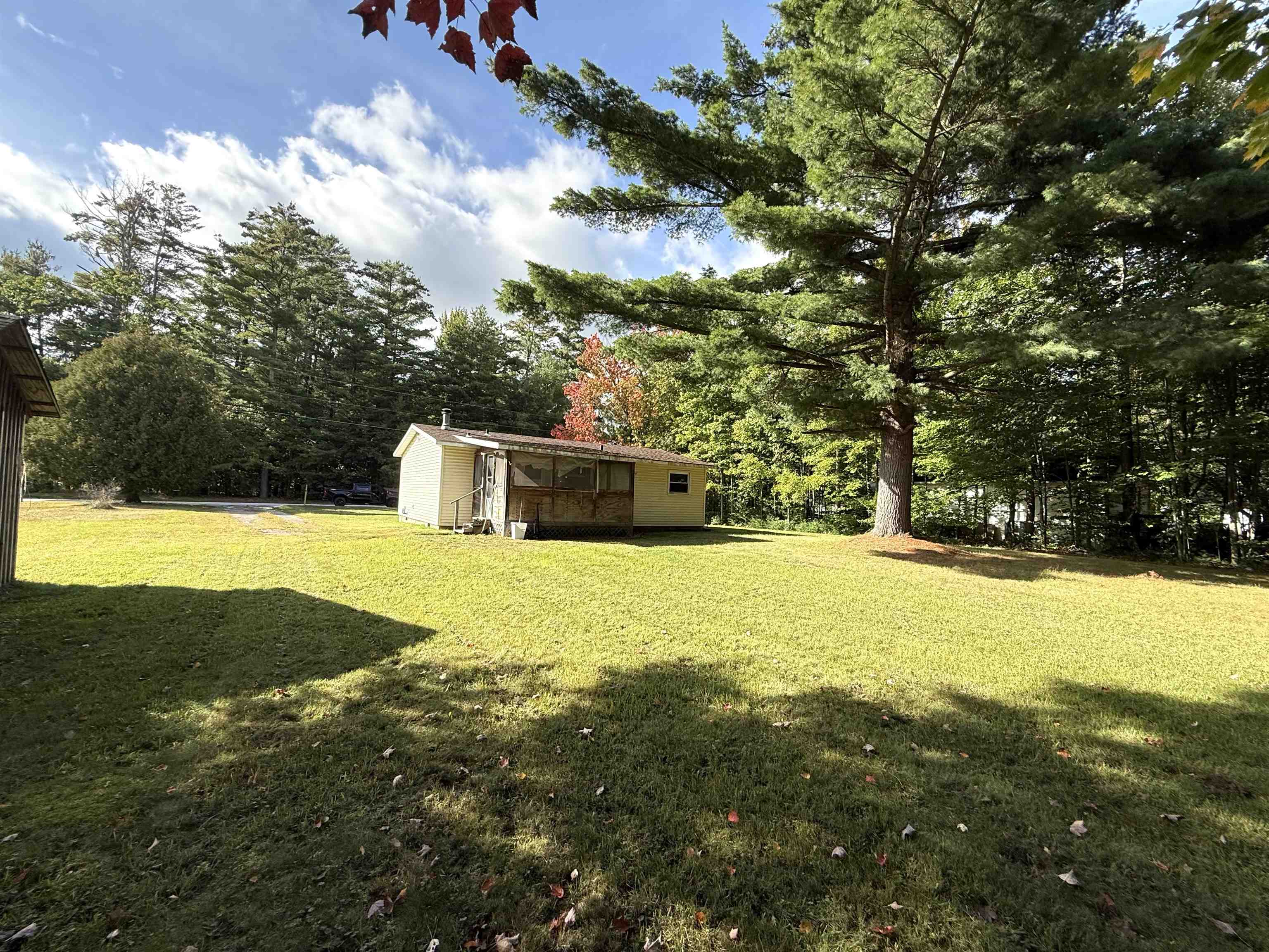 188 Manor Drive Property Photo 5