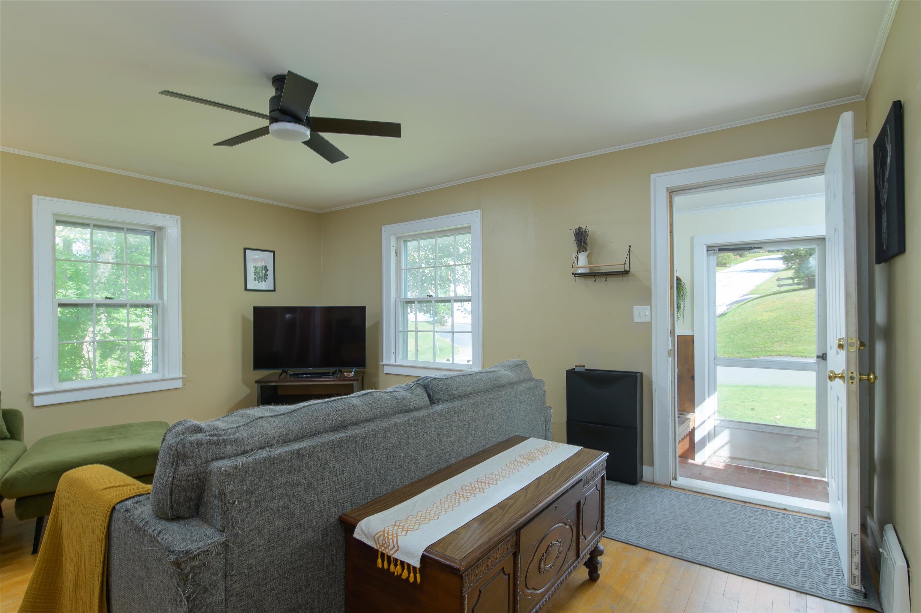 285 Tremont Street Property Photo 2