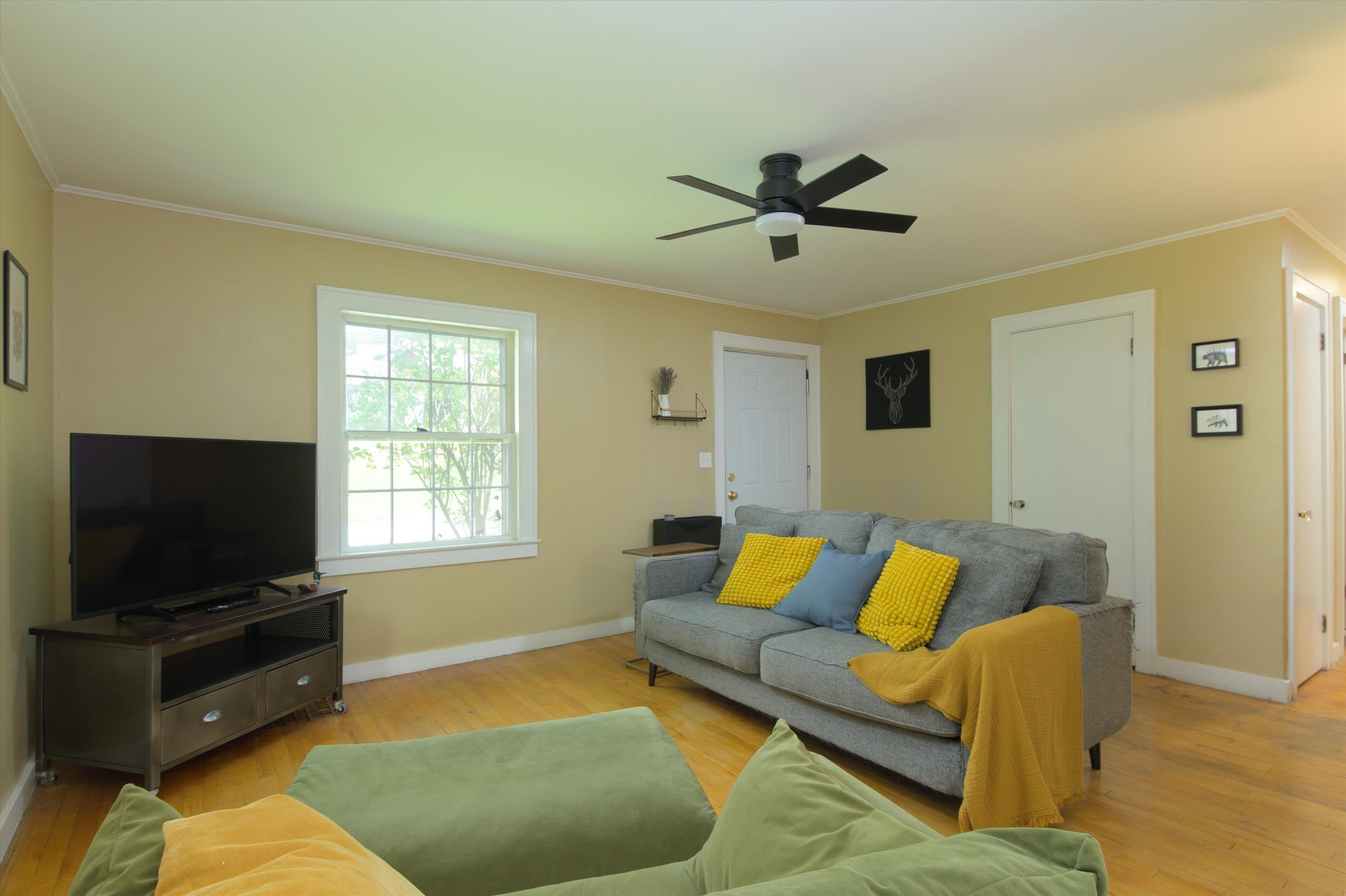 285 Tremont Street Property Photo 4