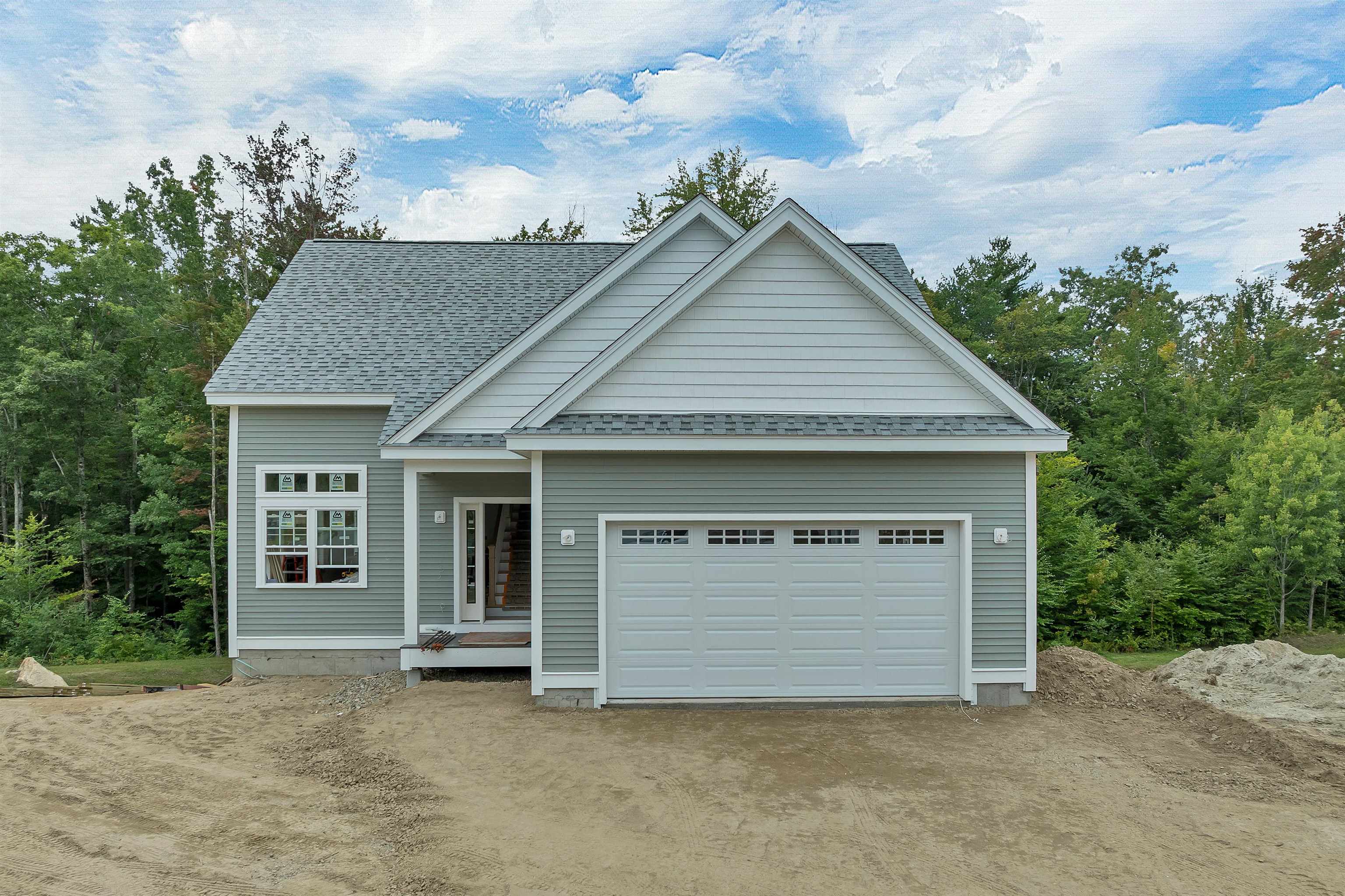 279 Sterling Drive Property Photo 1