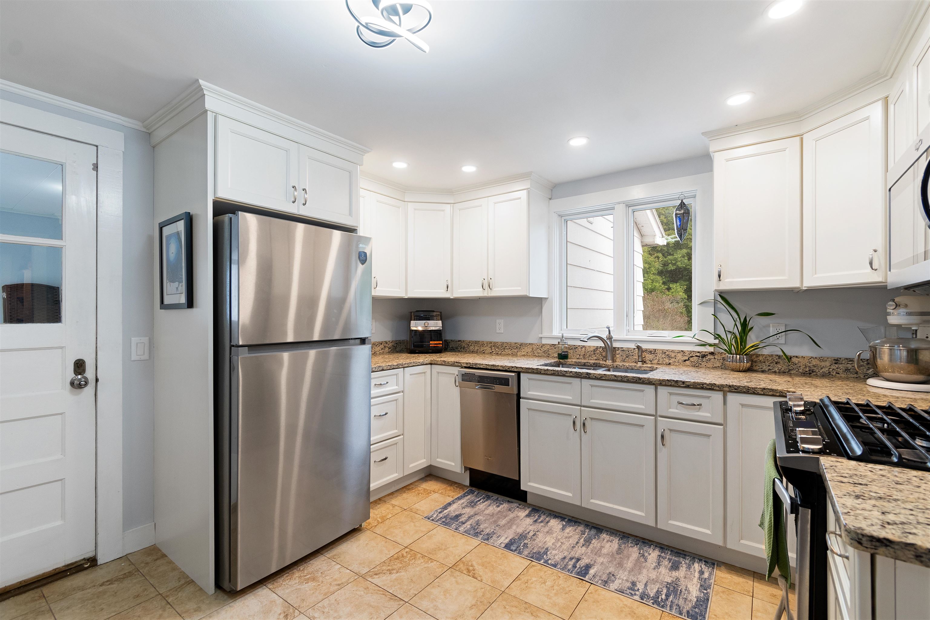 101 Upper Welden Street Property Photo 18