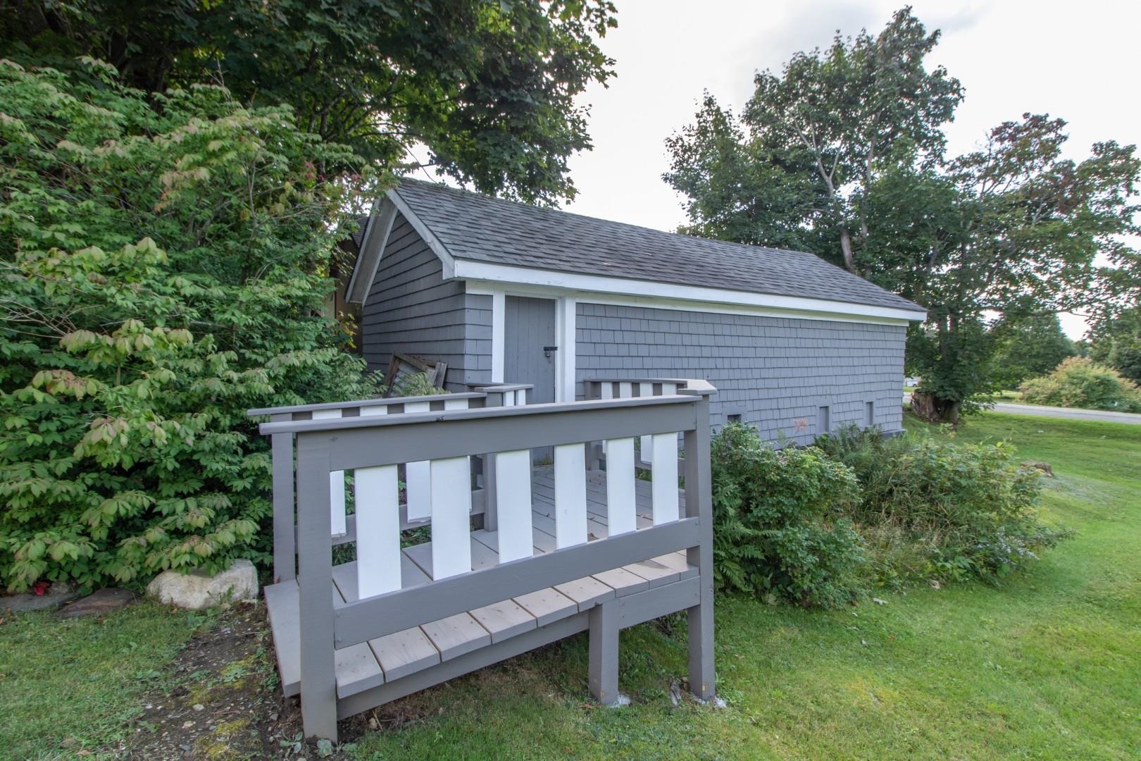 17 Sunset Terrace Property Photo 42