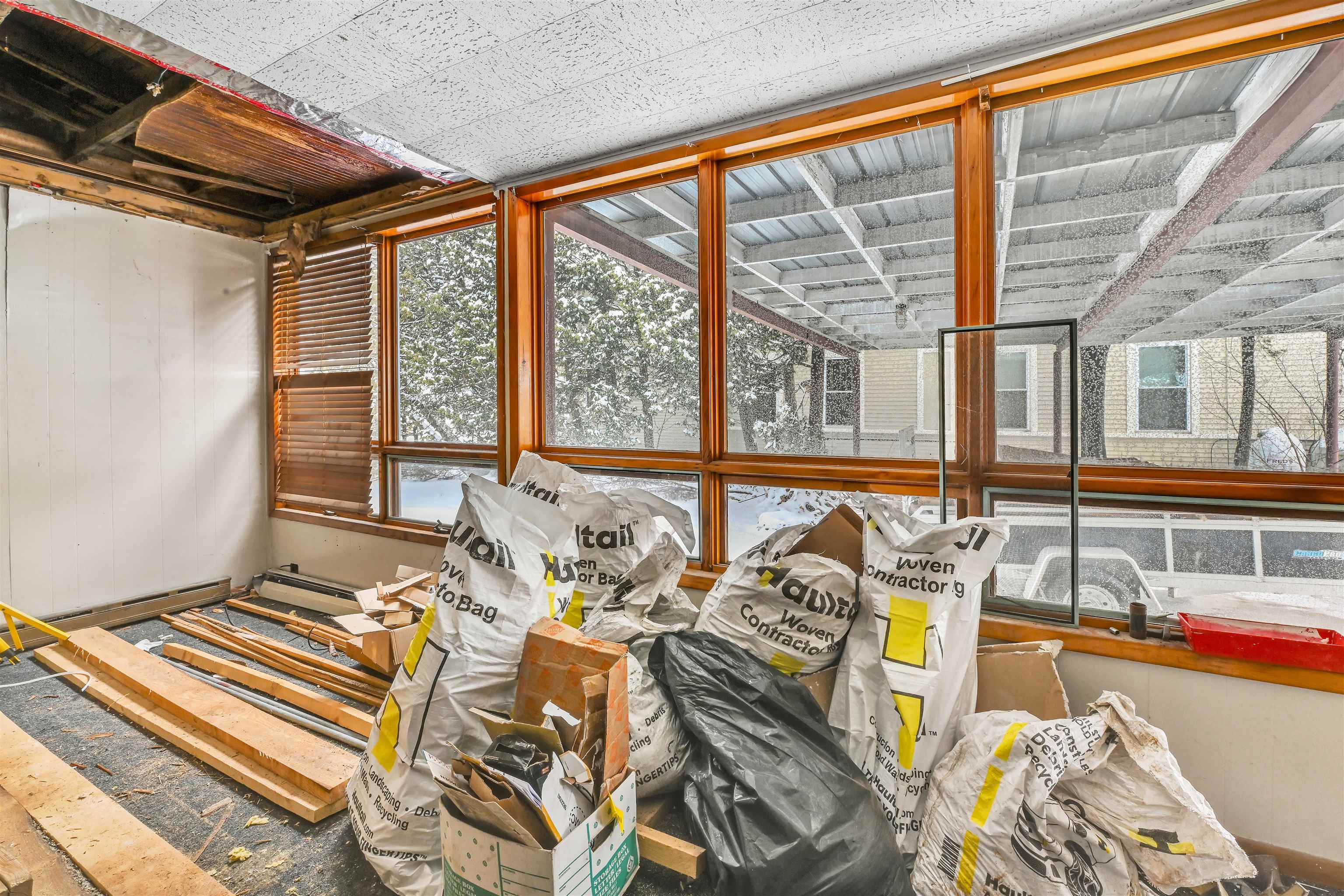 277 Summer Street Property Photo 33