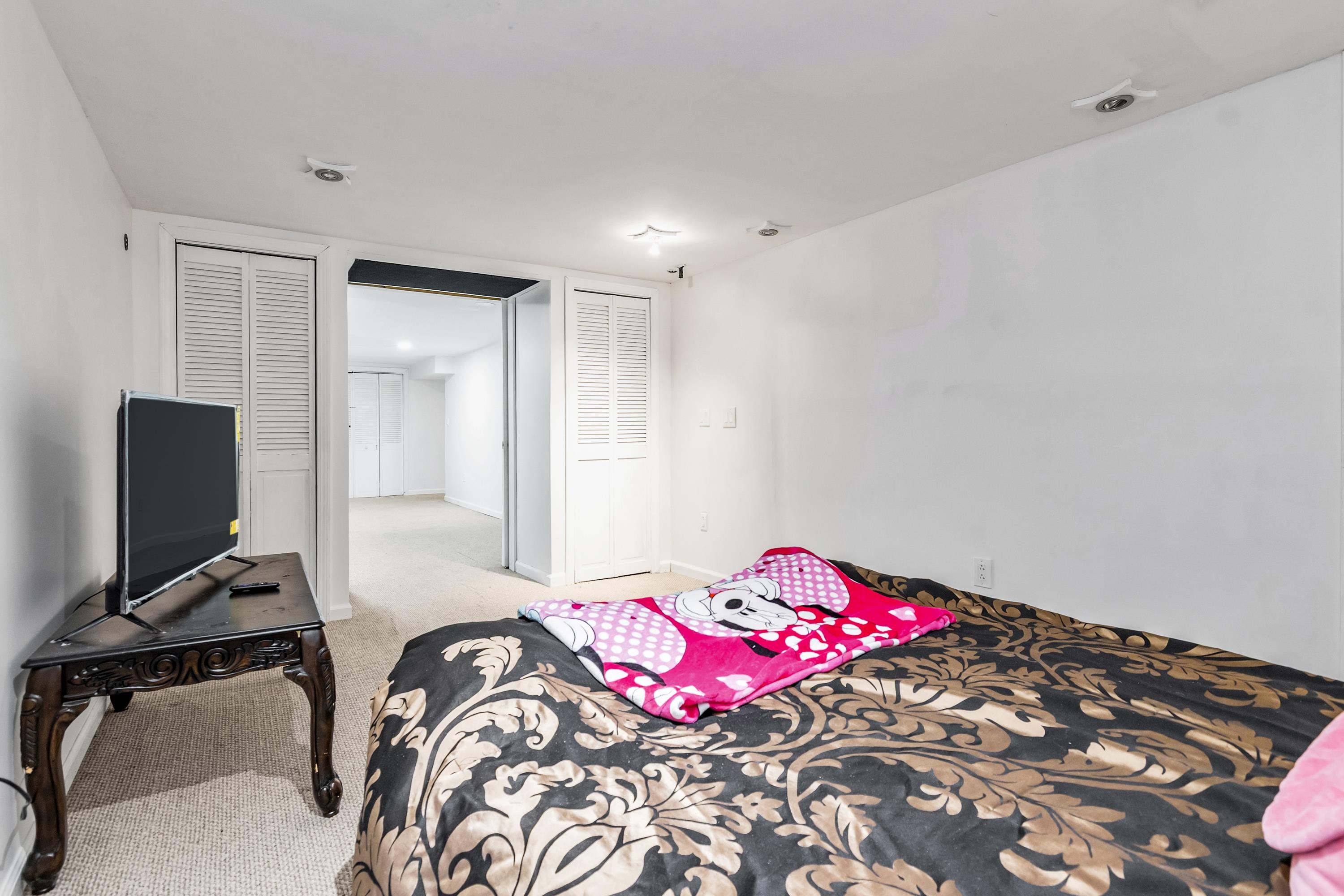 53 Tenby Drive Property Photo 18
