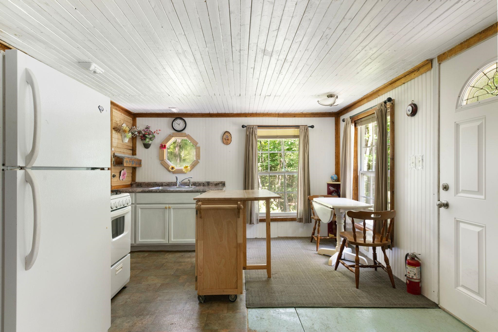 70 Williams Road Property Photo 5