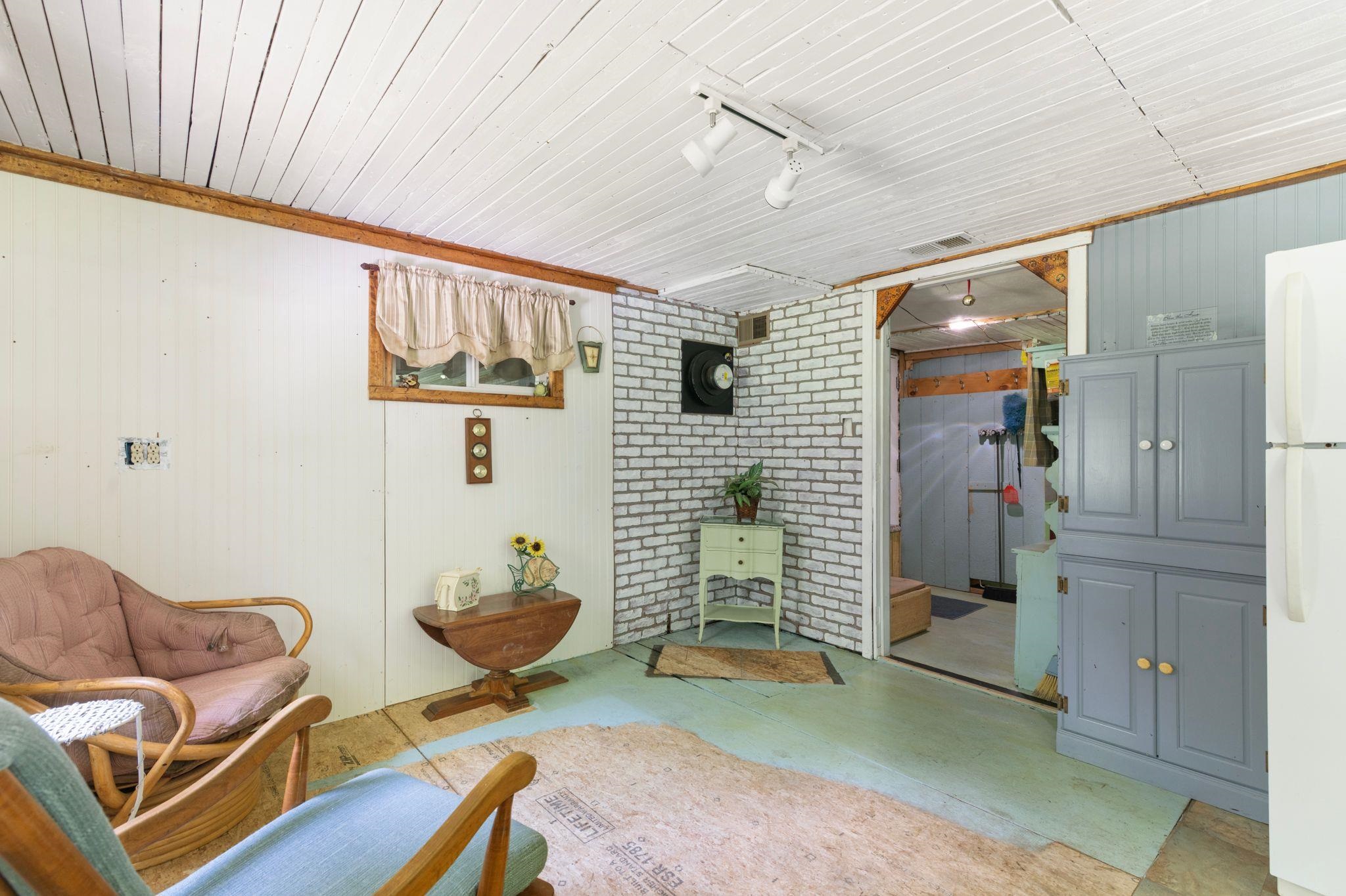 70 Williams Road Property Photo 8