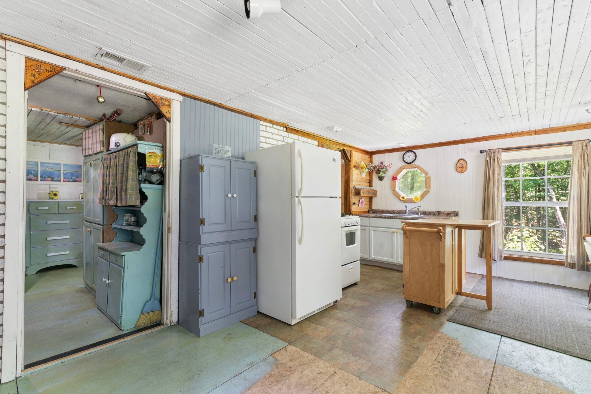 70 Williams Road Property Photo 12