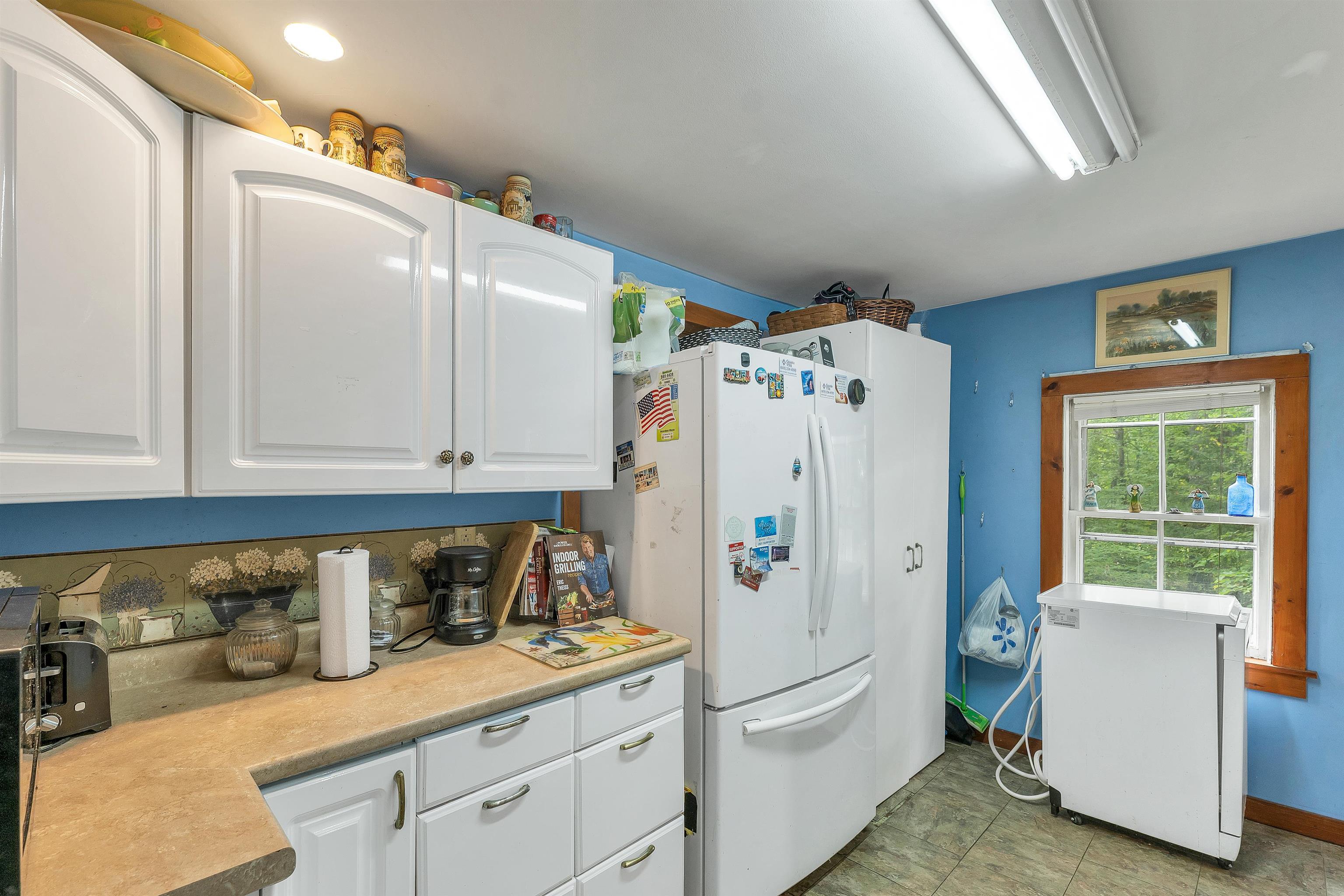 84 North Line Road Property Photo 4