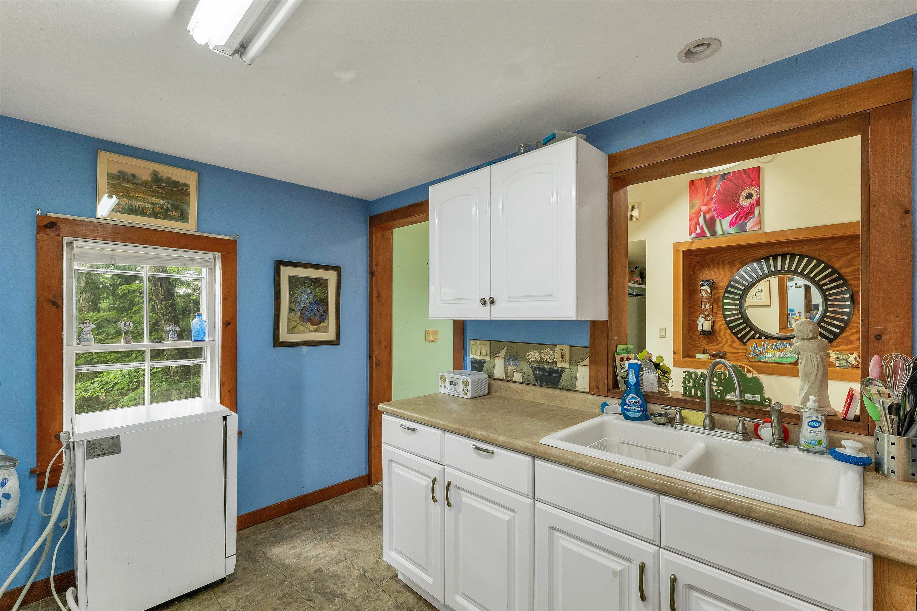 84 North Line Road Property Photo 5