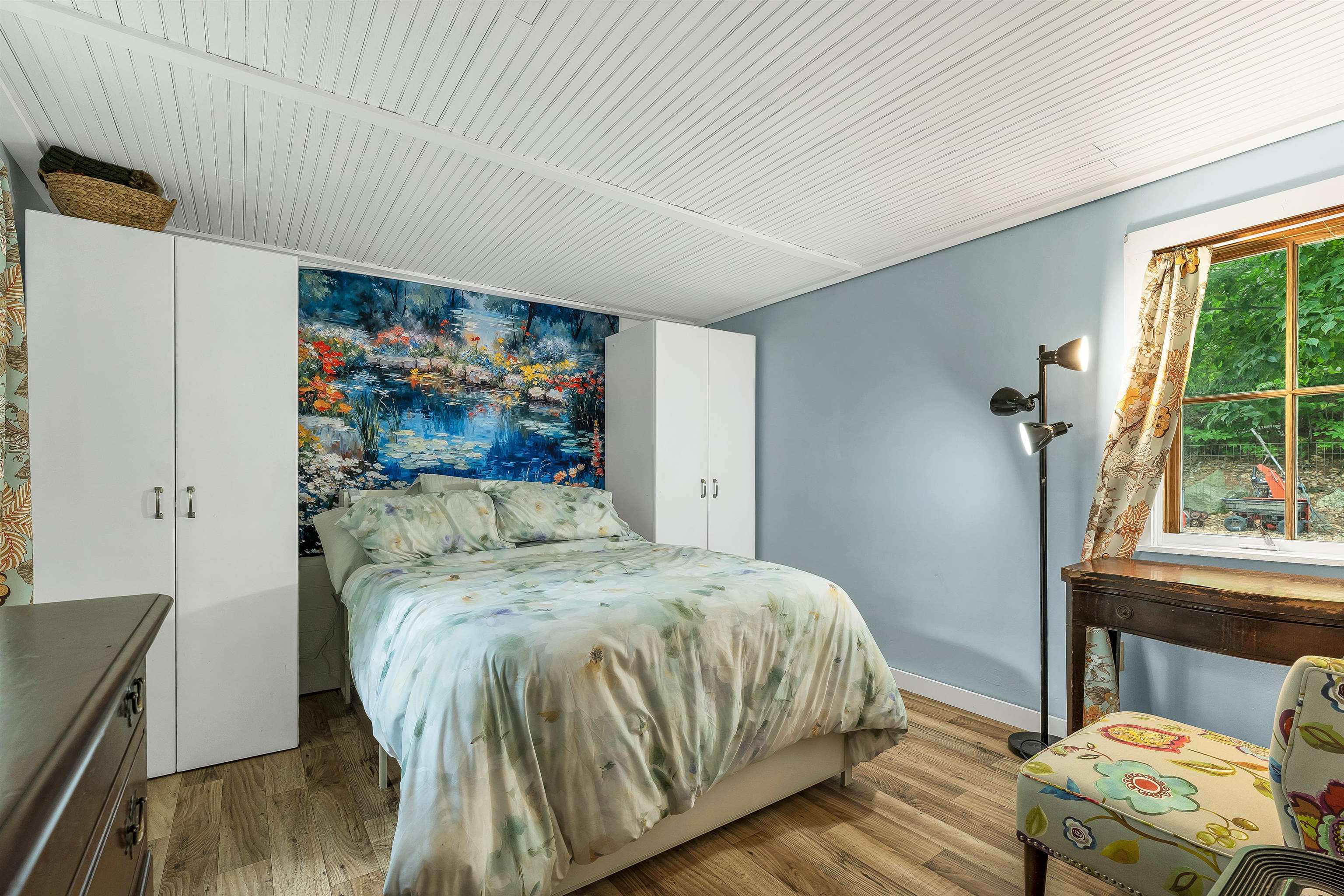 84 North Line Road Property Photo 23