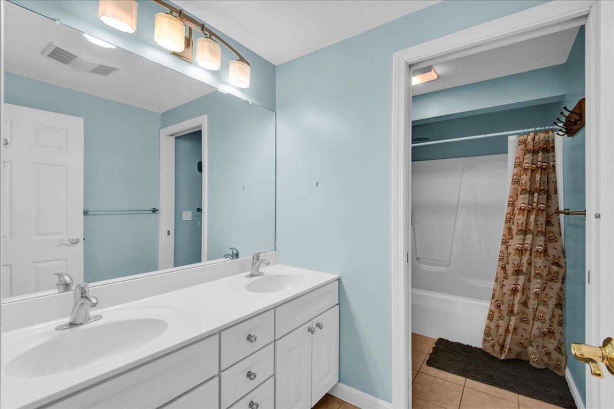 14 Fieldstone Drive Property Photo 45