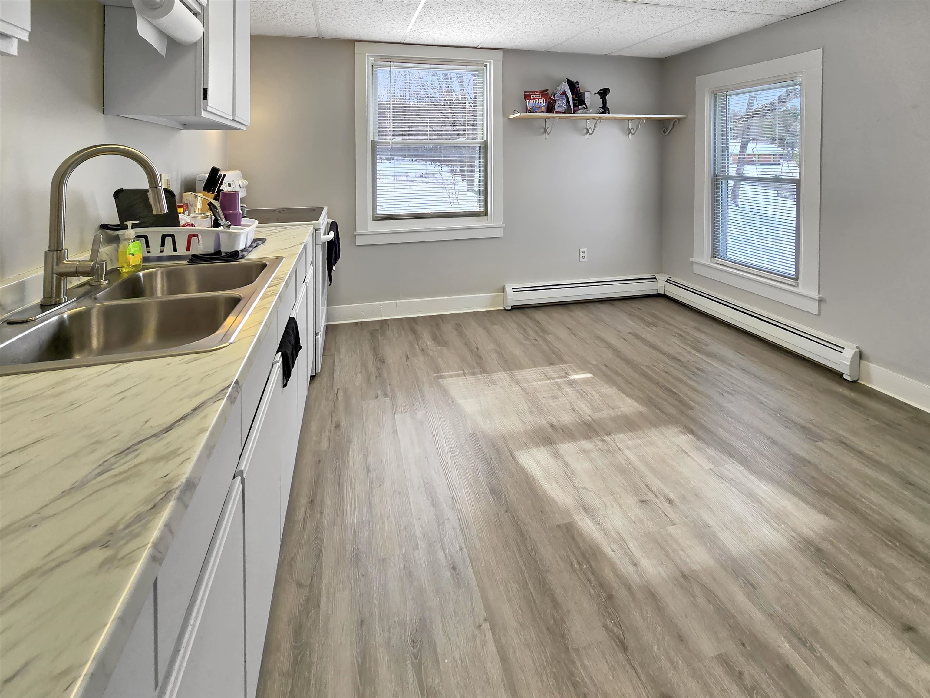 33 River Street Property Photo 22