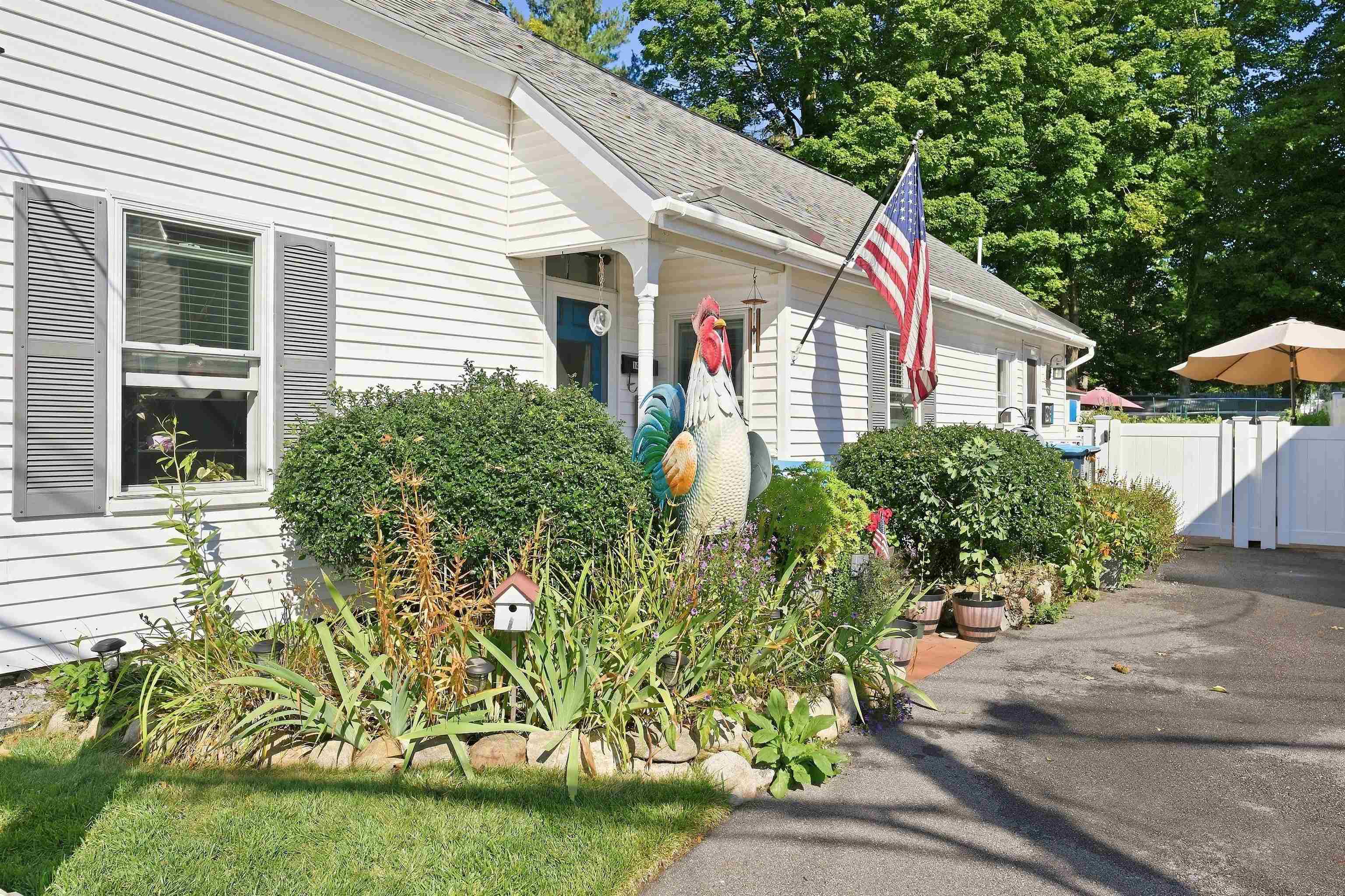 14 Clinton Street Property Photo 2