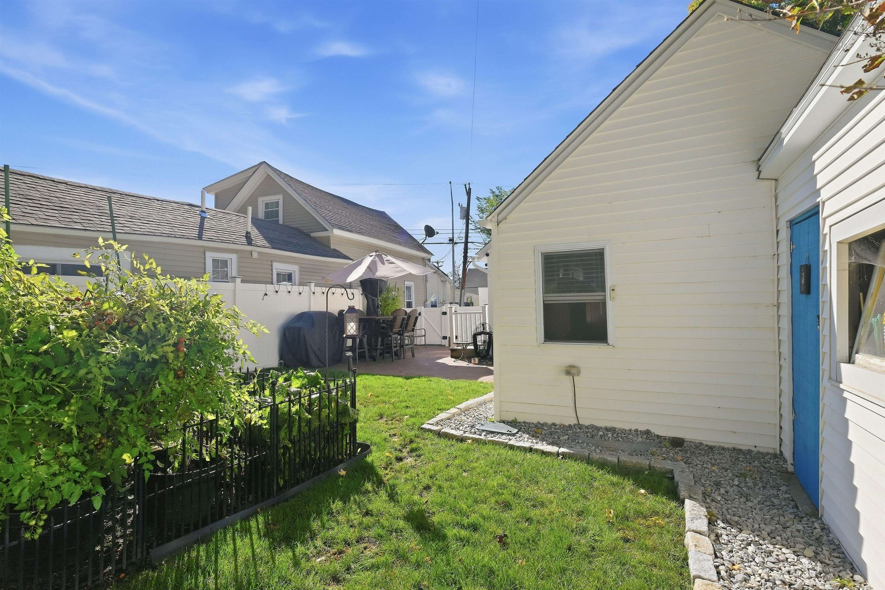 14 Clinton Street Property Photo 9