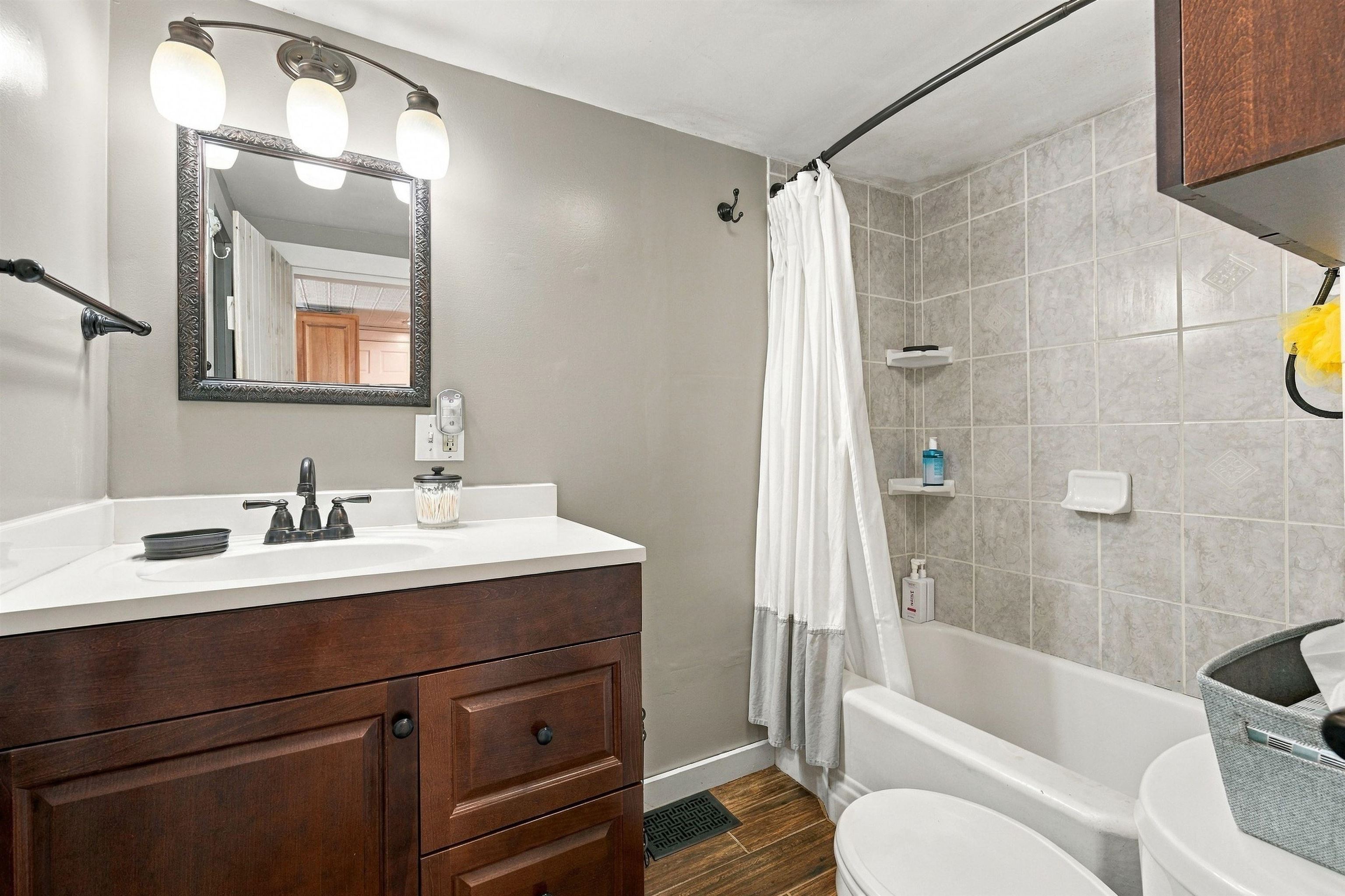 14 Clinton Street Property Photo 26